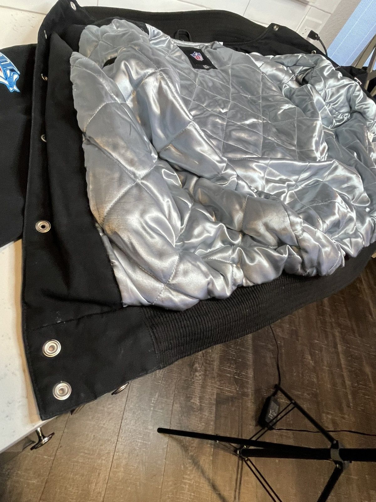 Las Vegas Raiders 3-Time Super Bowl Embroidered GIII Jacket