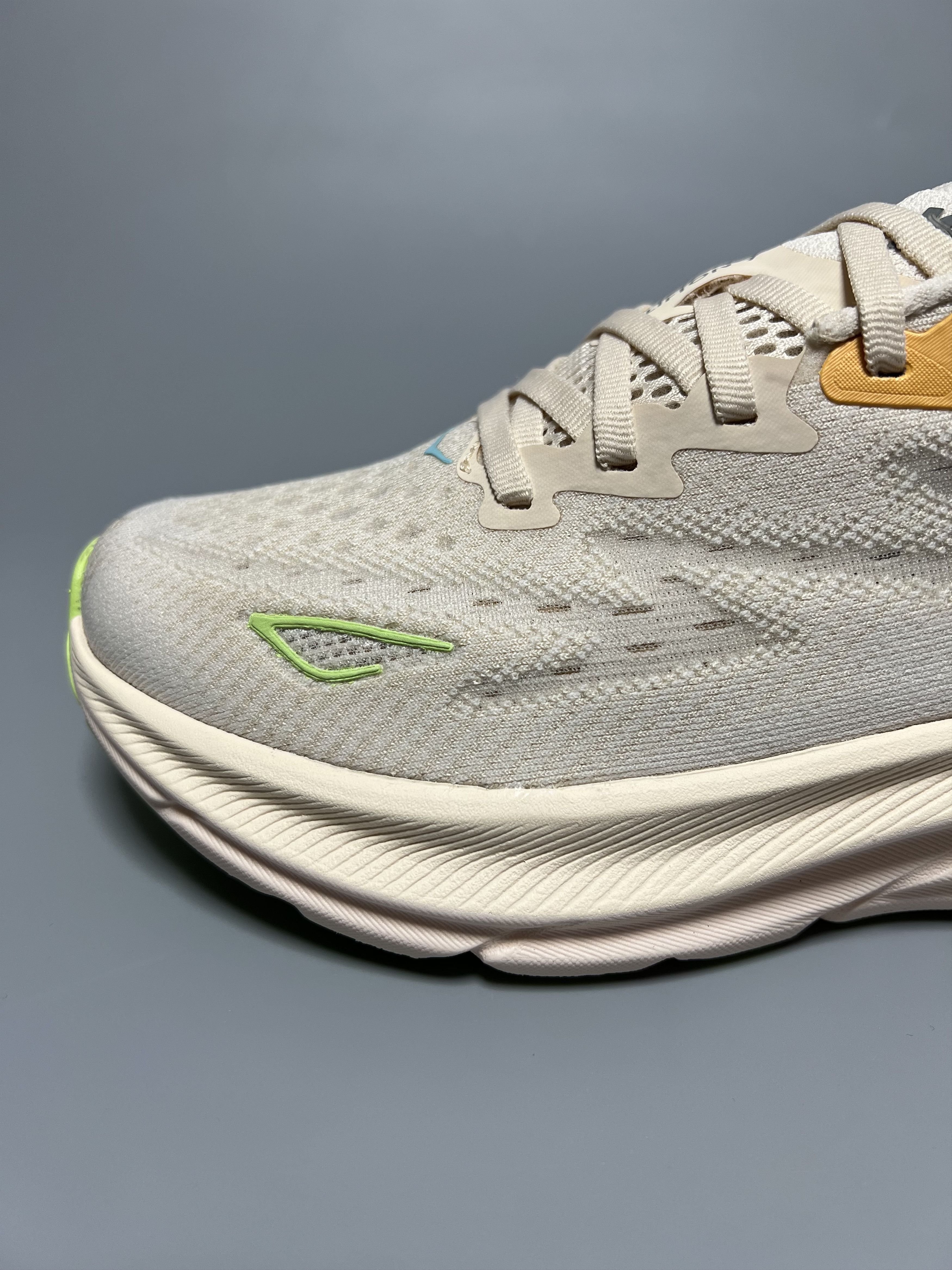 Hoka 5.5D Hoka One One Clifton 9 Wide Running Shoes Walking Gym Size US 5.5 / IT 35.5 - 8 Thumbnail
