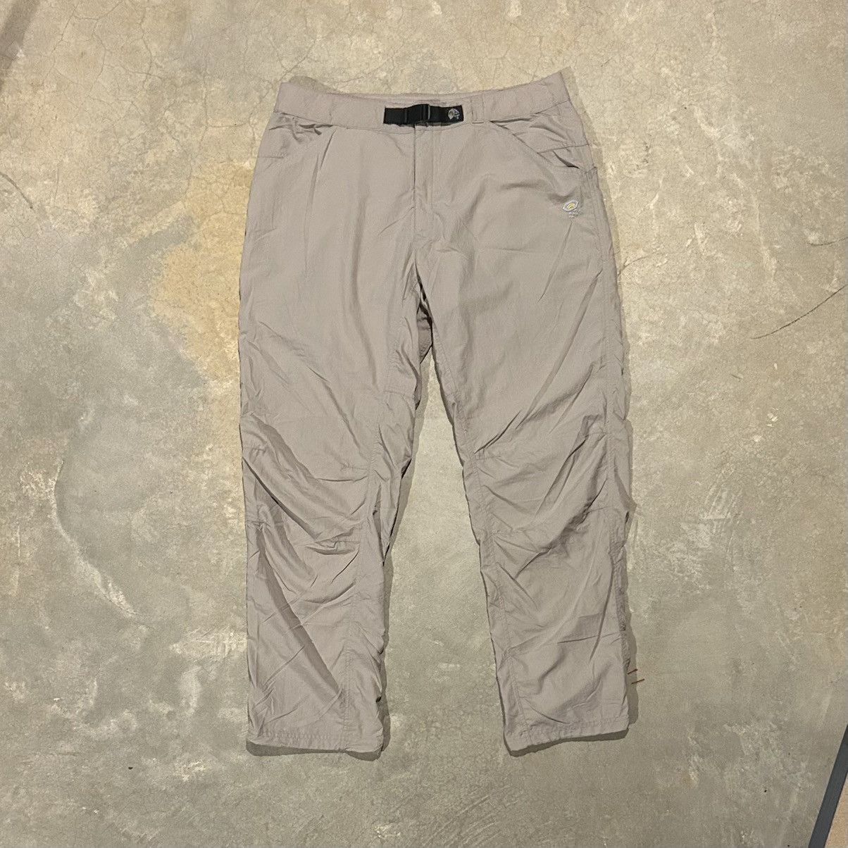 Mountain Hardwear × The North Face Essential Vintage Y2K Mountain Hardwear Nylon Hiking Pants Size US 38 / EU 54 - 1 Thumbnail