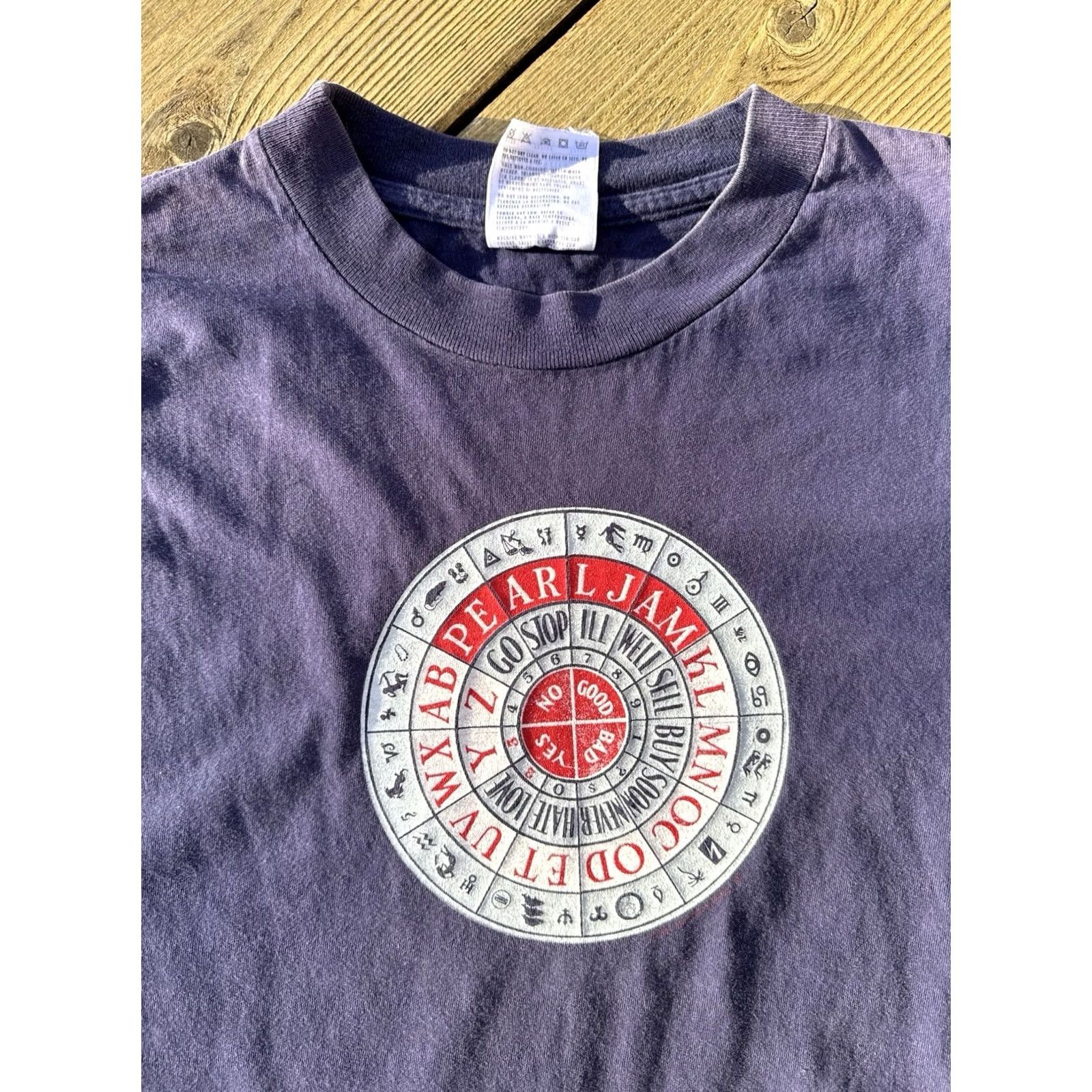 Vintage VINTAGE Pearl Jam No Code Zodiac Band T Shirt XL Navy Blue 90s Grunge Mens Mens T-Shirt Size US XL / EU 56 / 4 - 4 Thumbnail