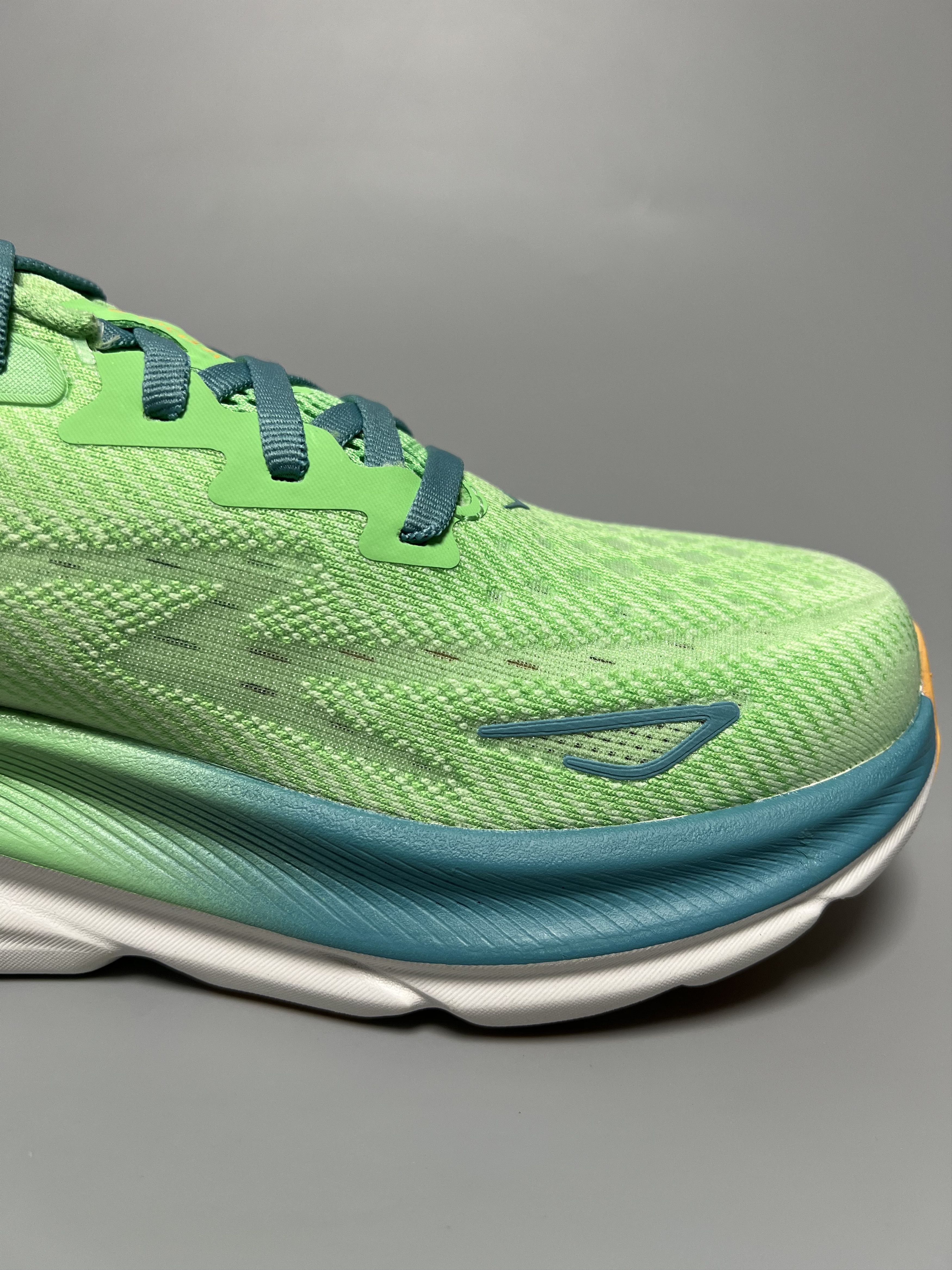 Hoka 9D Hoka One One Clifton 9 Running Shoes Walking Gym Size US 9 / EU 42 - 7 Thumbnail