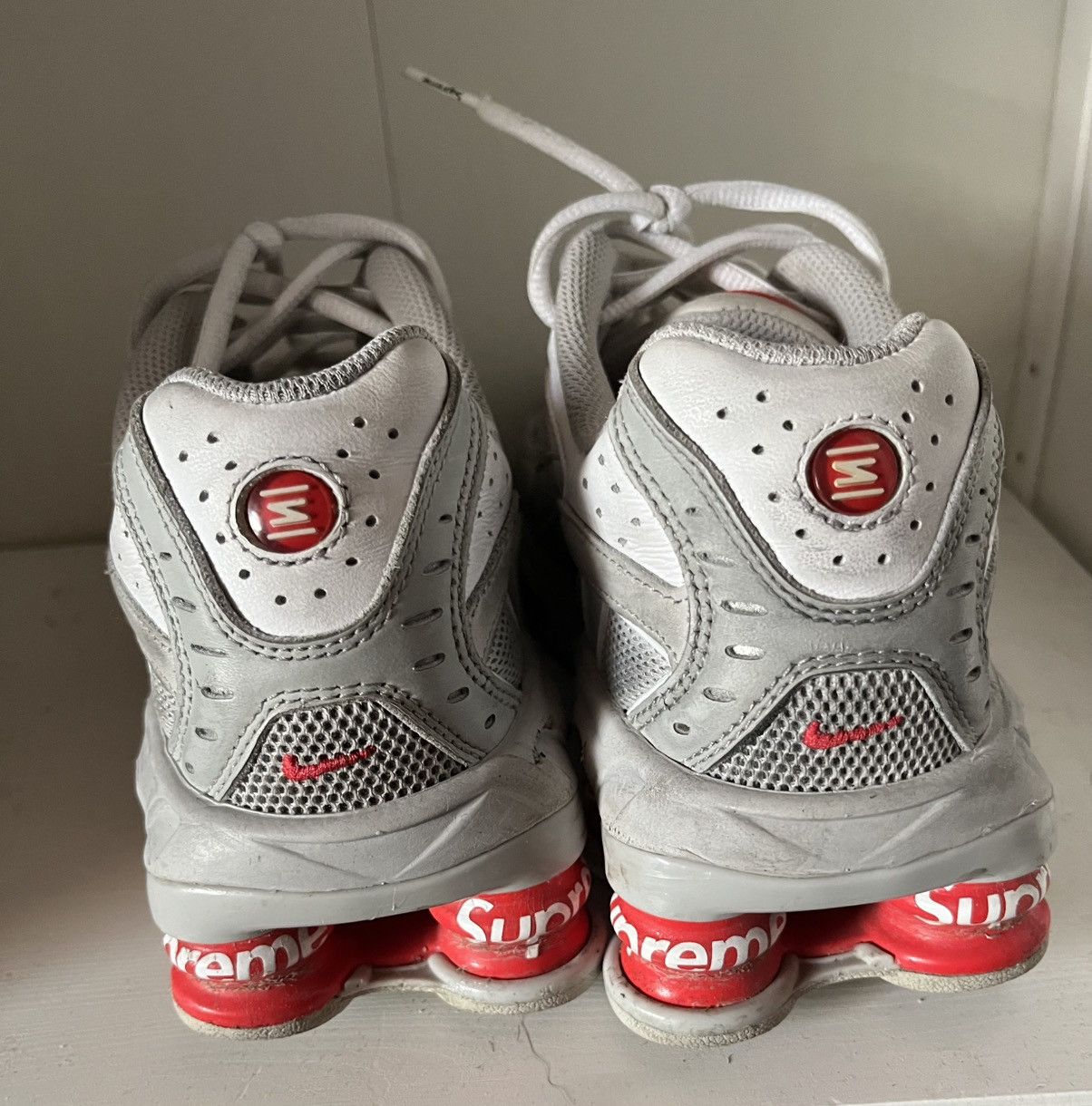 Nike × Supreme Supreme Shox Size US 7 / EU 40 - 4 Thumbnail
