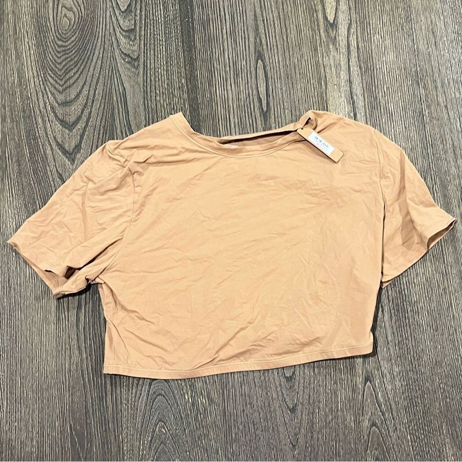 SKIMS Skims Fits Everybody Super Cropped T-Shirt Pullover Ochre 2X Size XXL / US 16-18 / IT 52-54 - 1 Thumbnail