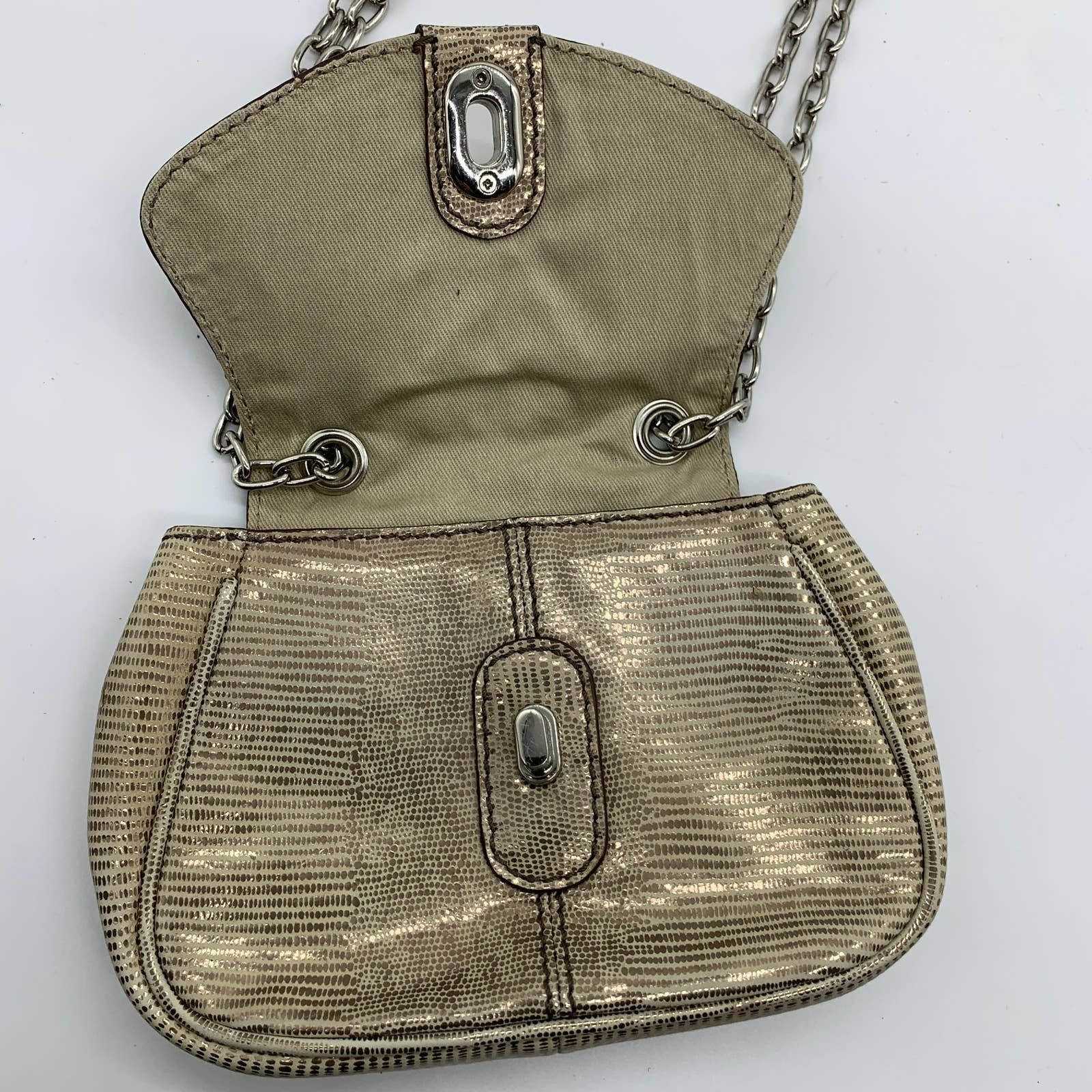 Banana Republic Banana Republic Crossbody Bag Chain Strap Gold Small Purse Size ONE SIZE - 3 Thumbnail
