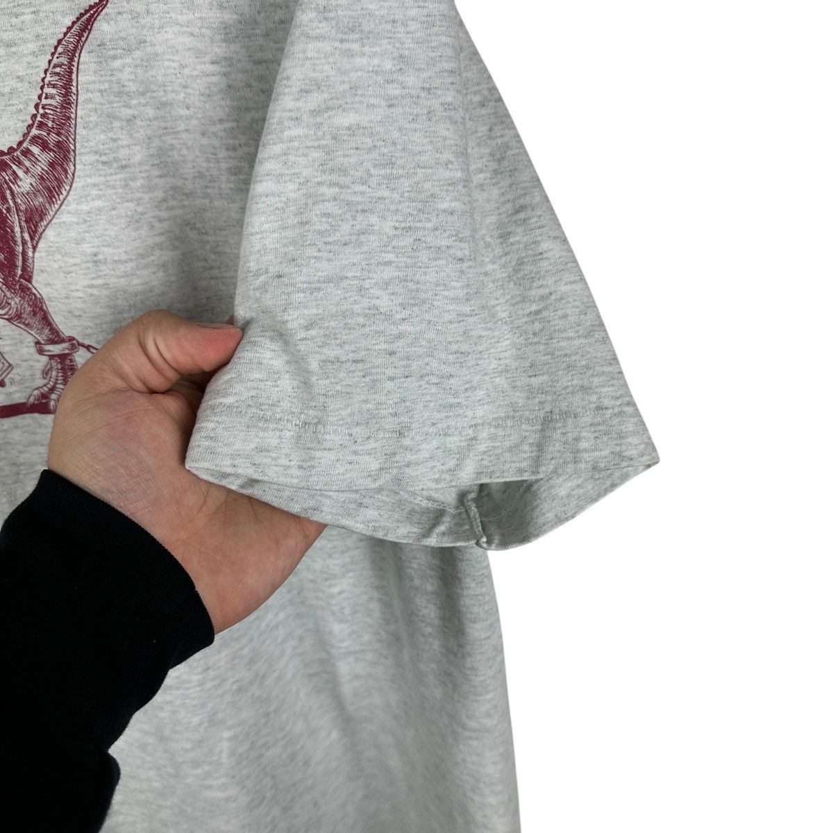 Vintage Vintage 90s FBI T Rex Dinosaur Comedy Shirt Size US XXL / EU 58 / 5 - 4 Thumbnail