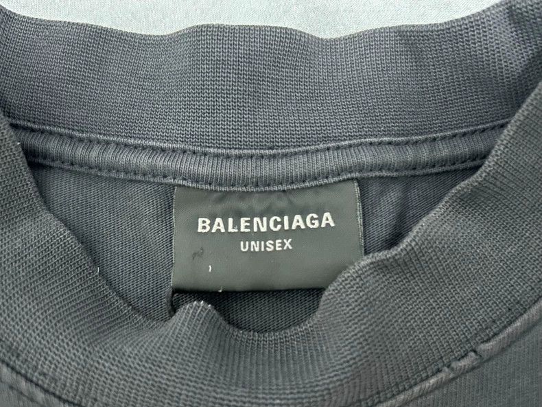 Balenciaga Balenciaga Short Sleeve T-shirt Size US S / EU 44-46 / 1 - 3 Thumbnail
