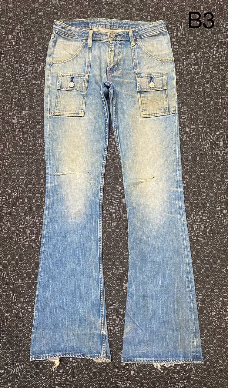 If Six Was Nine 💥FLARE💥VINTAGE MOUSSY JEANS BUSHPANT DISTRESSED DENIM Size US 28 / EU 44 - 1 Thumbnail