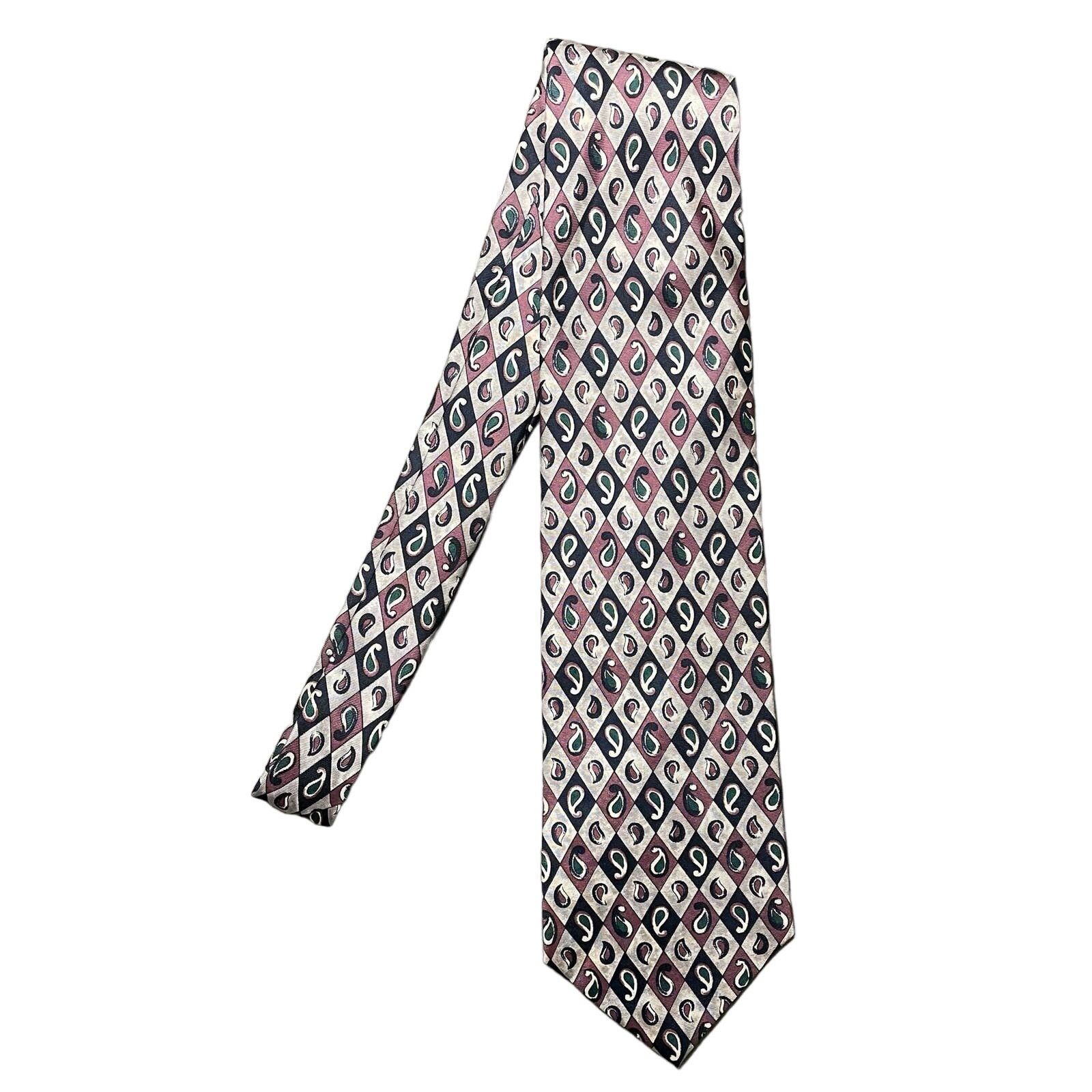 Pierre Cardin Pierre Cardin Silk Tie Paisley Diamond Background USA - 4" W Size ONE SIZE - 1 Thumbnail