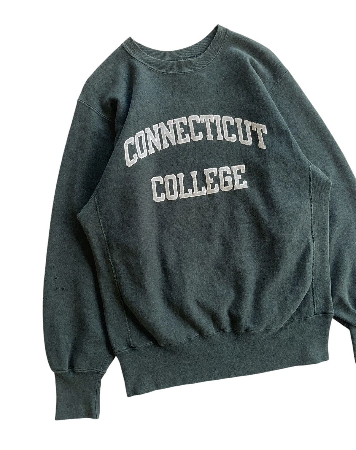 Champion 90s Champion Reverse Weave Connecticut College Size US L / EU 52-54 / 3 - 5 Thumbnail