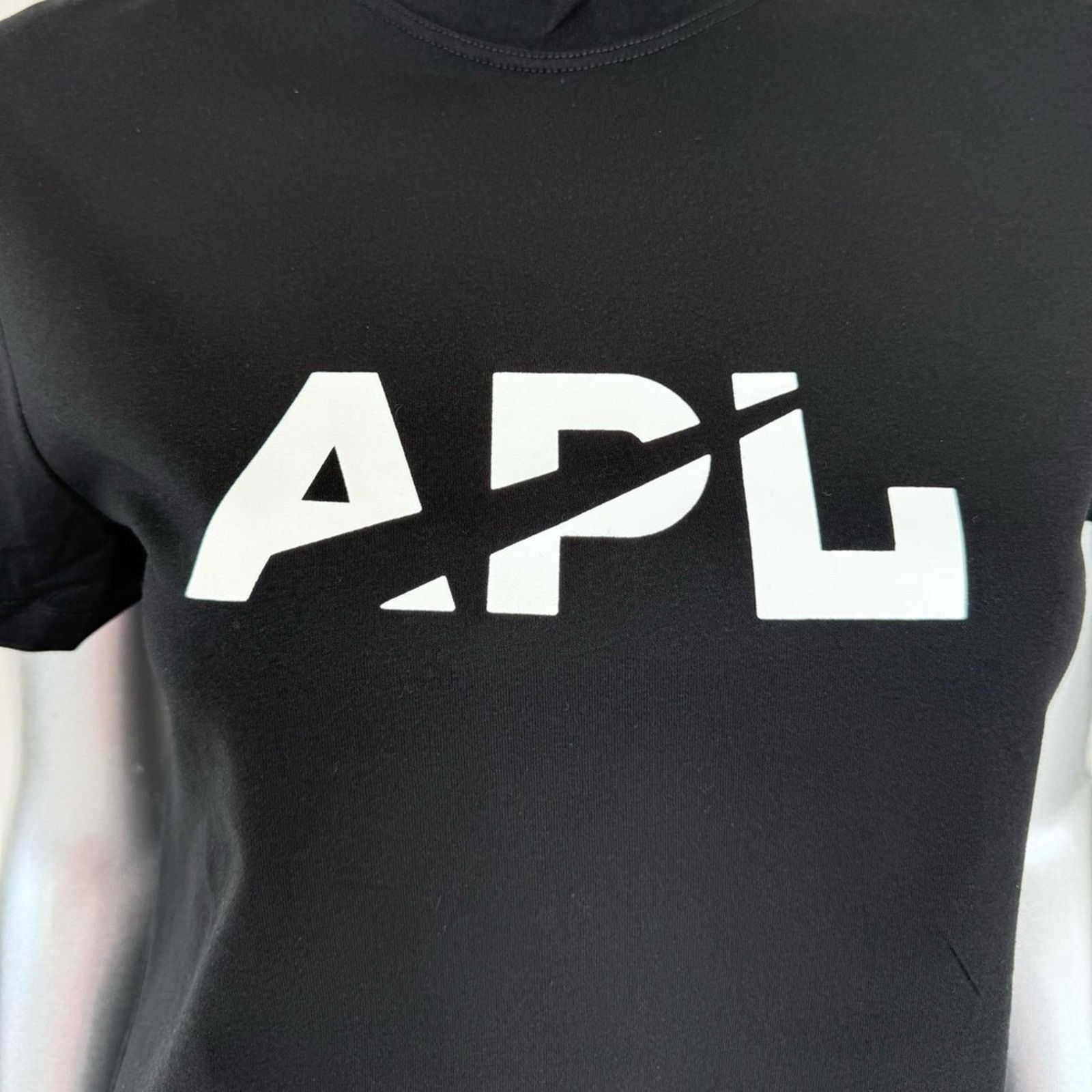Athletic Propulsion Labs NEW!!! APL women T-shirt size M Retail 125$ Size M / US 6-8 / IT 42-44 - 2 Thumbnail