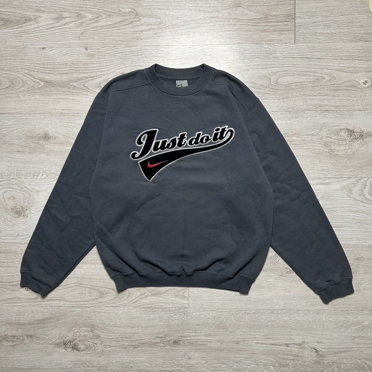 Nike Vintage Nike sweatshirt Just do it it oversize with Big logo Size US S / EU 44-46 / 1 - 1 Thumbnail