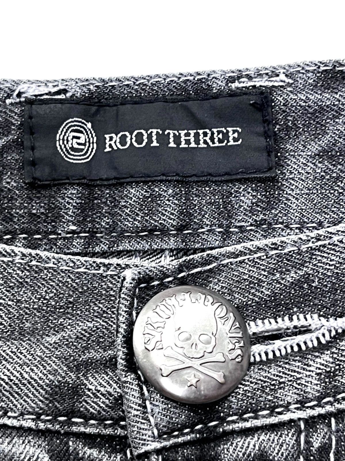 Roots ROOTTHREE Embossed SKULL BONES Grunge Ripped Punk Union Jack Size 31" - 11 Thumbnail