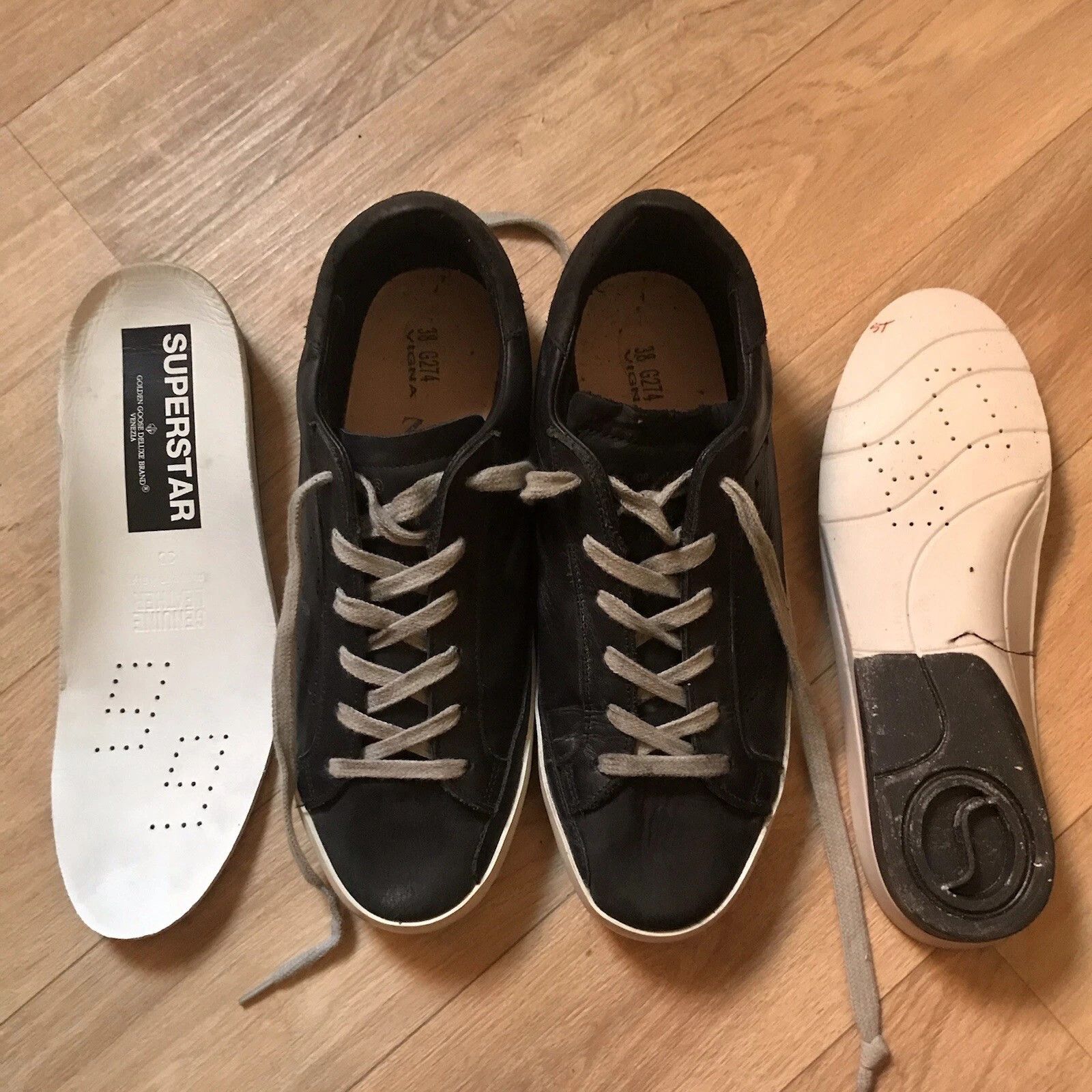 Golden Goose GGDB Golden Goose Sneakers Superstar Low Top womens Black Size US 8 / IT 38 - 10 Thumbnail