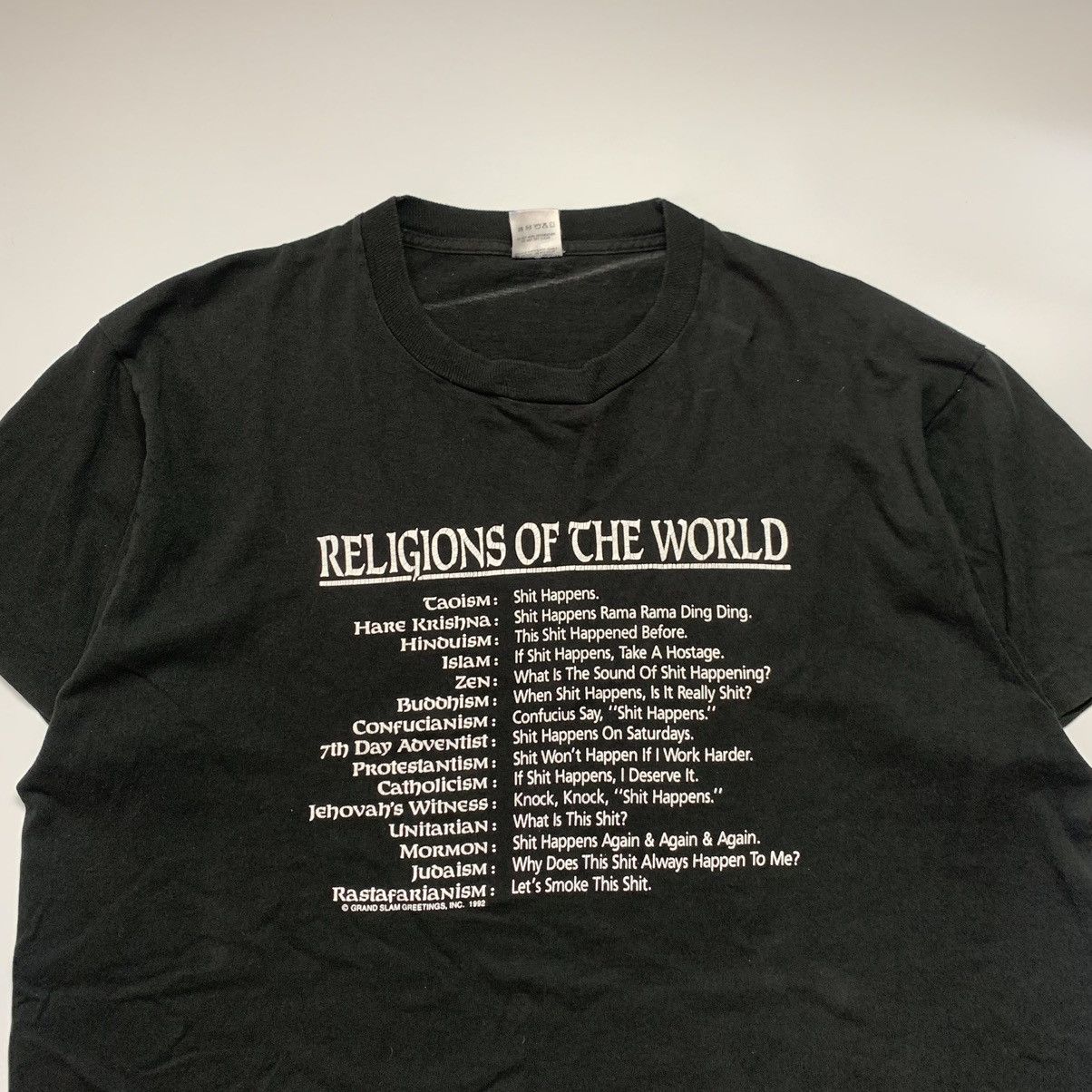 Vintage Religions of The World 1992 T-Shirt Sh*t Happens Joke Y2K Size US XL / EU 56 / 4 - 2 Thumbnail