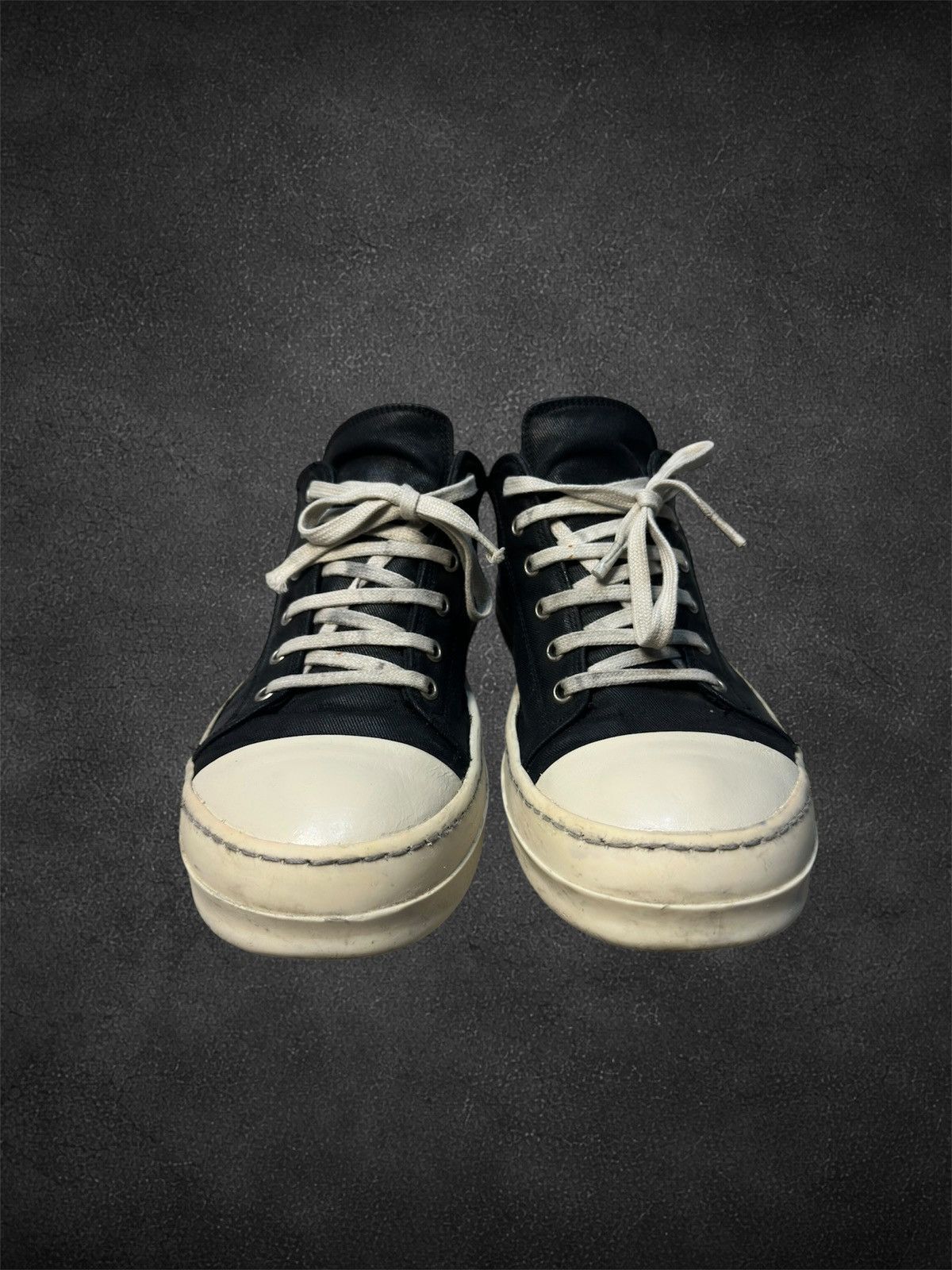 Rick Owens Rick Owens waxed canvas low ramones Size US 8.5 / EU 41-42 - 3 Thumbnail