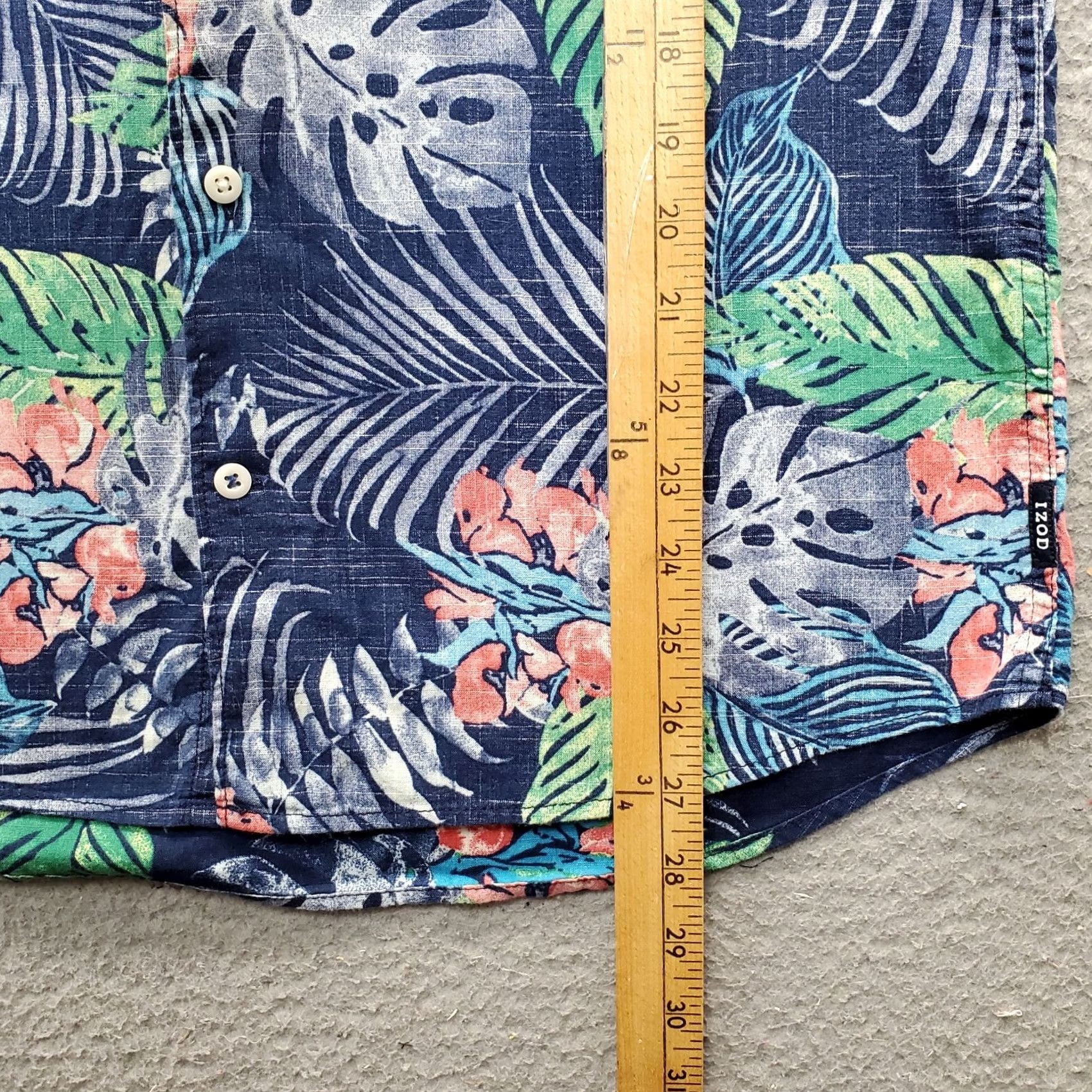 Izod IZOD Saltwater Button-Down Shirt Men Small Multi Tropical Print Relaxed Classics Shirt Men Size S Tropical Print Hawaiian Theme Size US S / EU 44-46 / 1 - 5 Thumbnail
