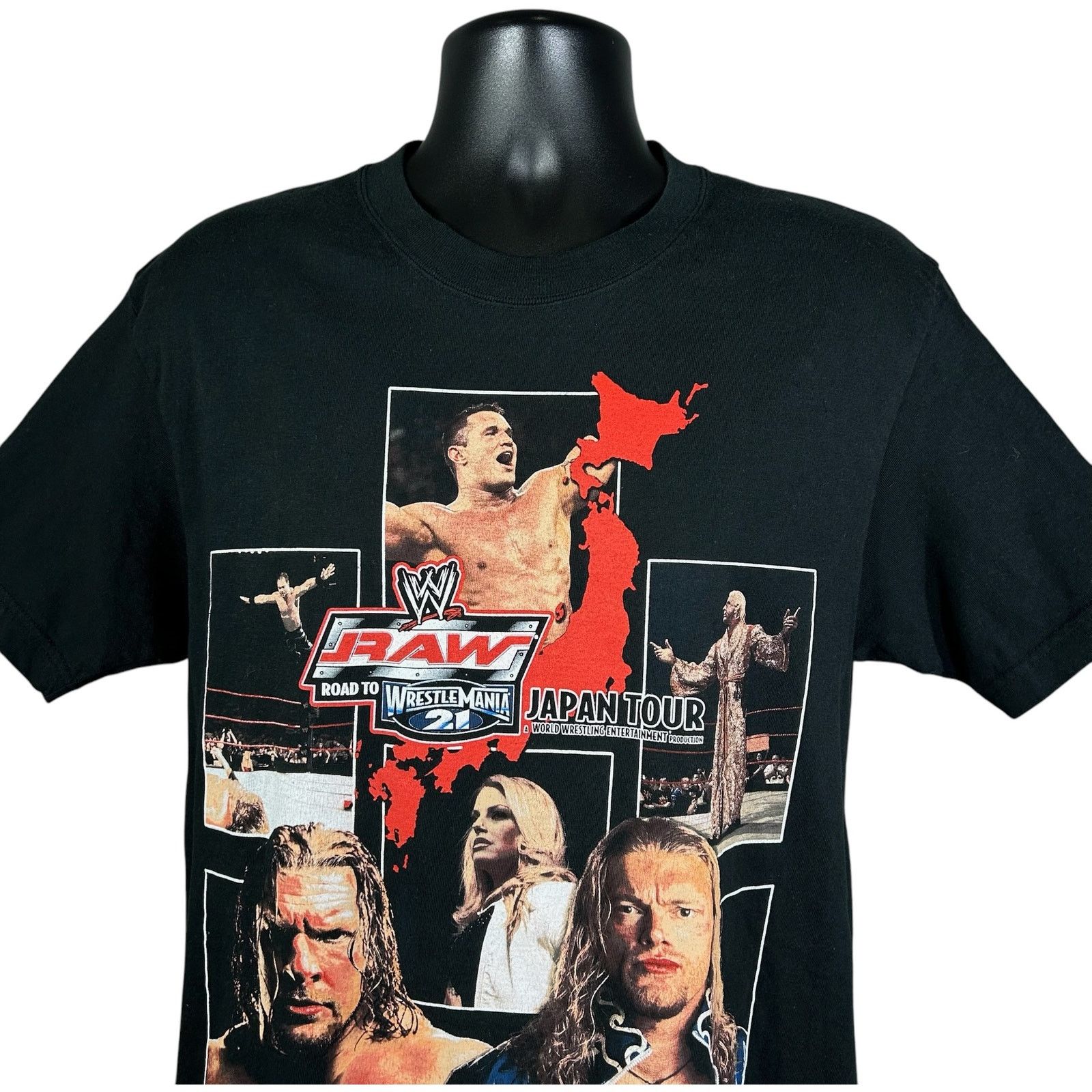 Vintage Vintage WWE RAW Road To Wrestlemania 21 Japan Tour Tee Large Size US L / EU 52-54 / 3 - 2 Thumbnail