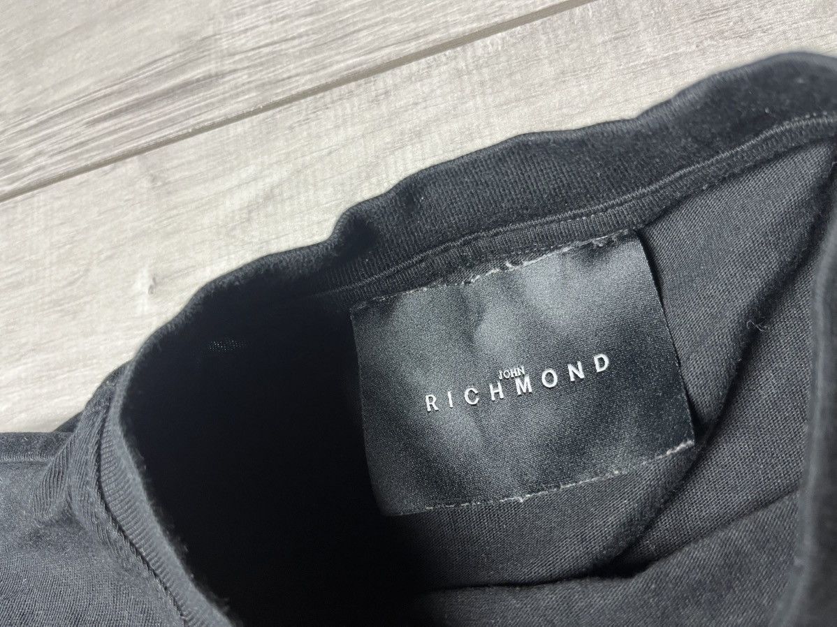John Richmond John Richmond Tshirt small logo size Small Size US S / EU 44-46 / 1 - 4 Thumbnail