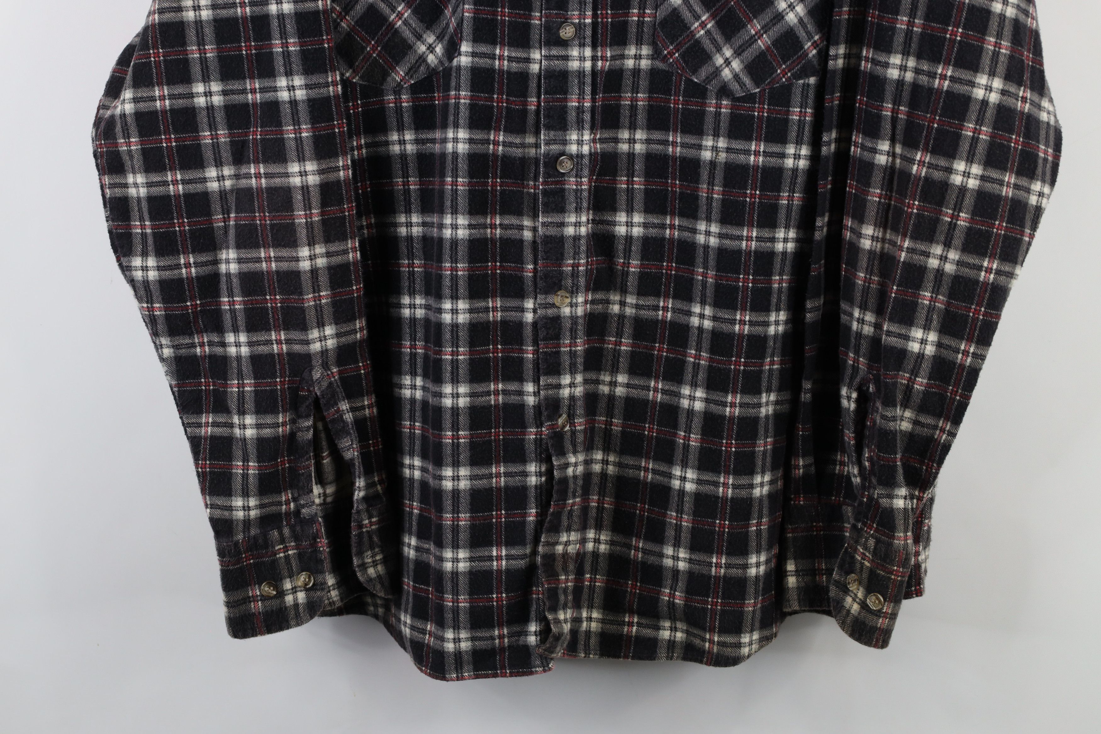 Vintage Vintage 90s Streetwear Flannel Collared Button Shirt Plaid Size US XL / EU 56 / 4 - 3 Thumbnail