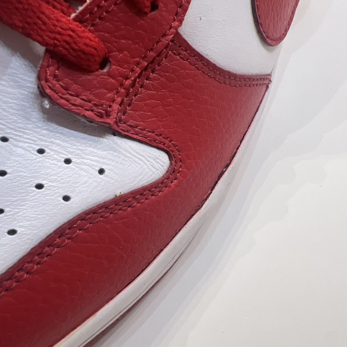 Nike × Vintage 2011 Nike Dunk Low BTTYS - Varsity Red Size US 12 / EU 45 - 8 Thumbnail