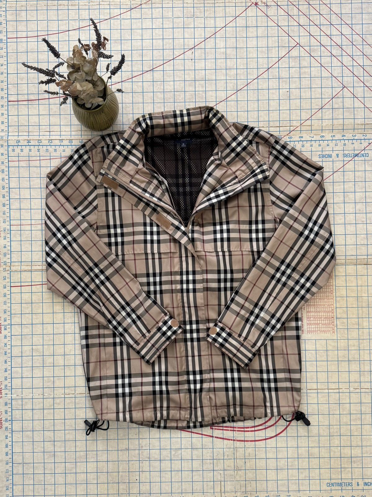 Burberry Burberry Golf Nova Check Full Zip Packable Jacket Medium Size US M / EU 48-50 / 2 - 4 Thumbnail