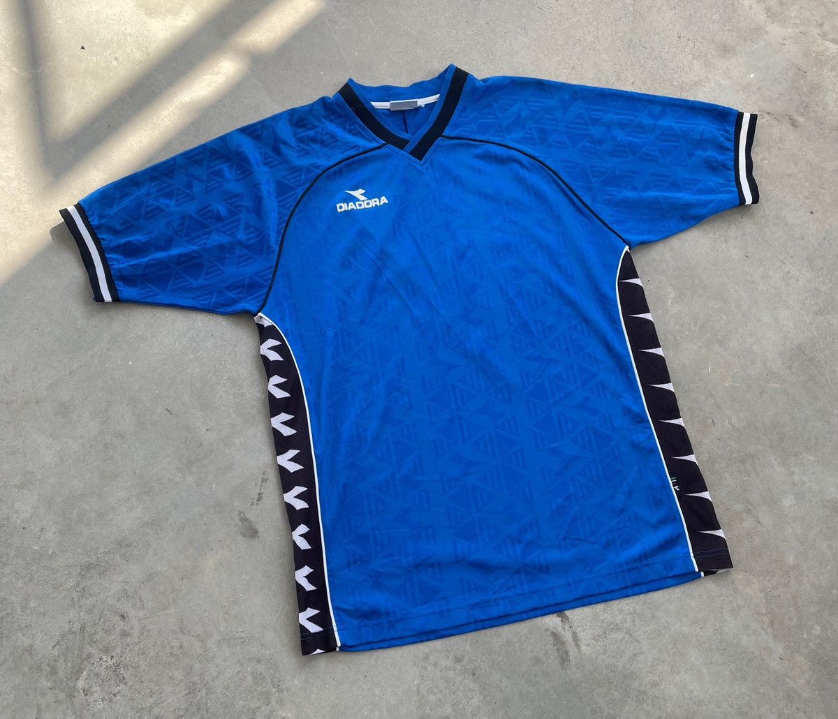 Diadora × Vintage DIADORA VINTAGE SOCCER JERSEY Size US L / EU 52-54 / 3 - 2 Thumbnail