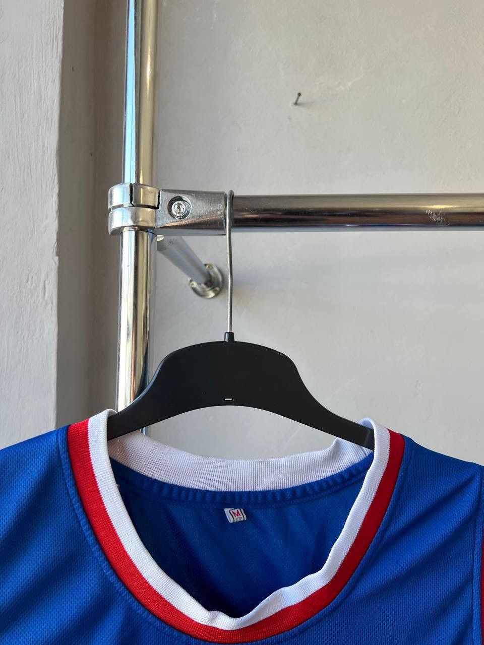 Vintage VINTAGE YUGOSLAVIA TEAM #4 PETROVICH BASKETBALL JERSEY SZ M Size US M / EU 48-50 / 2 - 4 Thumbnail
