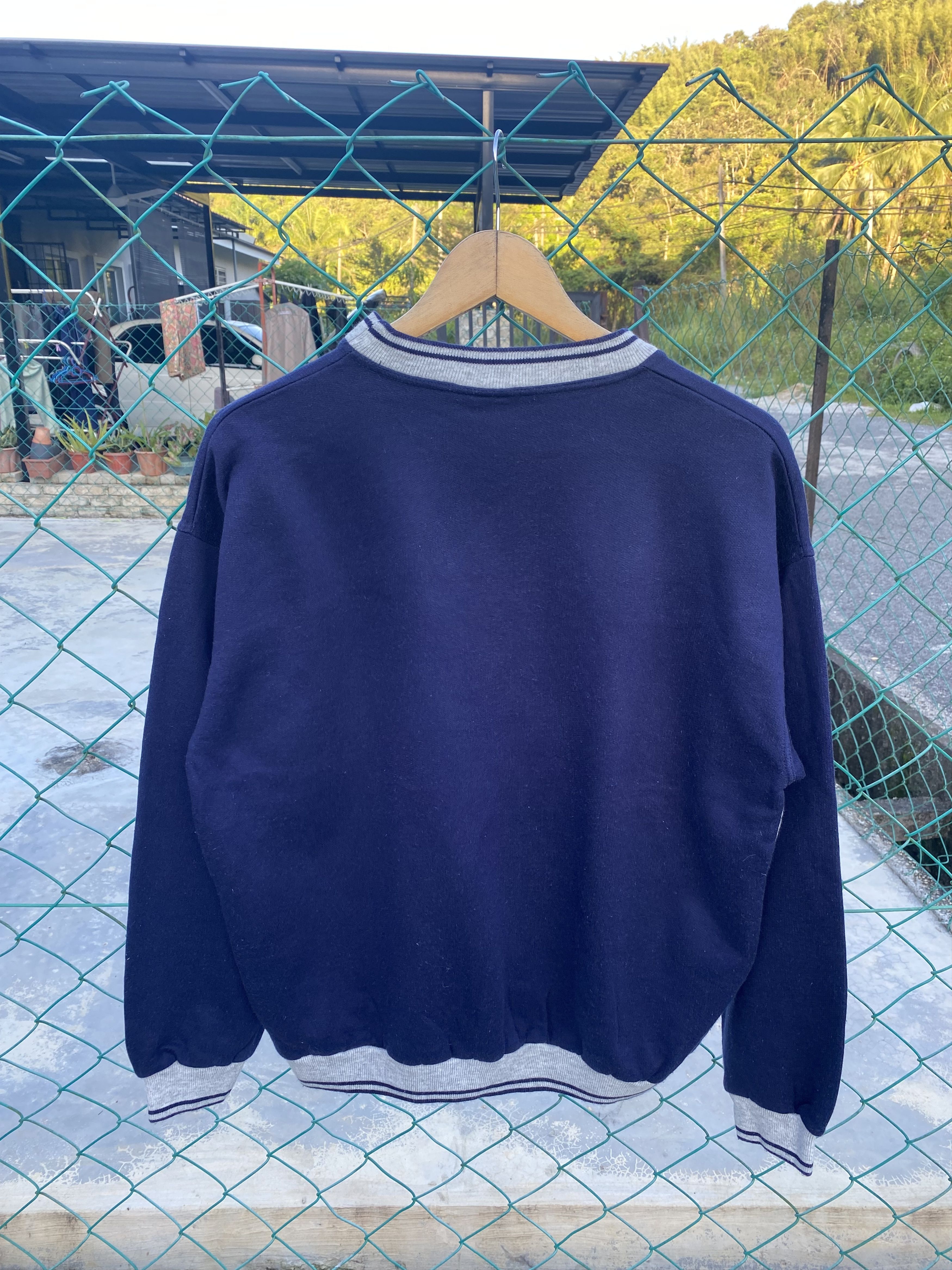 Trussardi Trussardi embroidery spellout sweatshirts Size US M / EU 48-50 / 2 - 2 Thumbnail