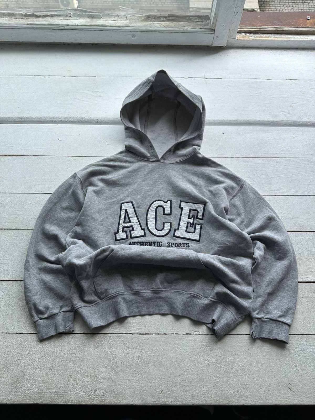 🚨CRAZY ACE AUTHENTIC SPORTS DISTRESSED BIG LOGO