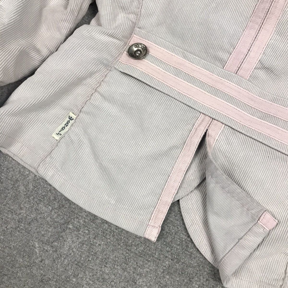 Armani × Japanese Brand ARMANI JEANS WOMAN BLAZER COAT Size XS / US 0-2 / IT 36-38 - 7 Thumbnail