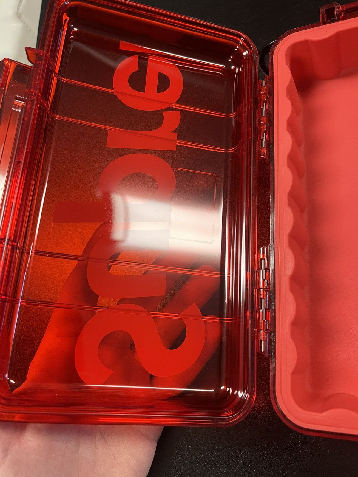 Supreme Supreme Pelican 1060 Red Case ONLY DISPLAYED Size ONE SIZE - 6 Thumbnail