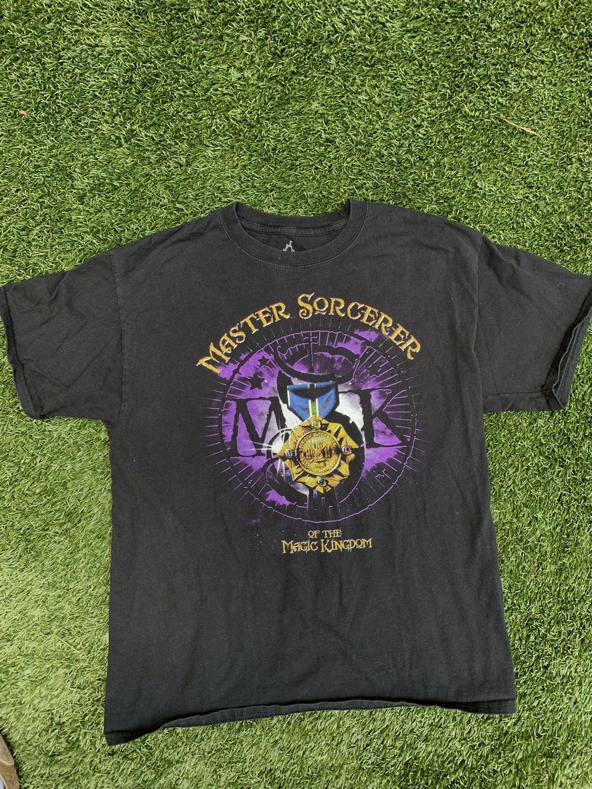 Disney × Vintage Disney Magic Kingdom Tee Size US L / EU 52-54 / 3 - 1 Thumbnail