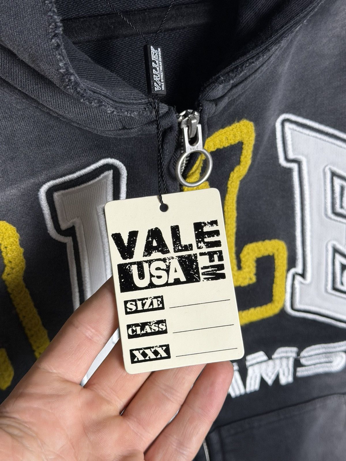 Vale Vale Forever Lethal Zip Up 'Black/Yellow' Size US S / EU 44-46 / 1 - 3 Thumbnail