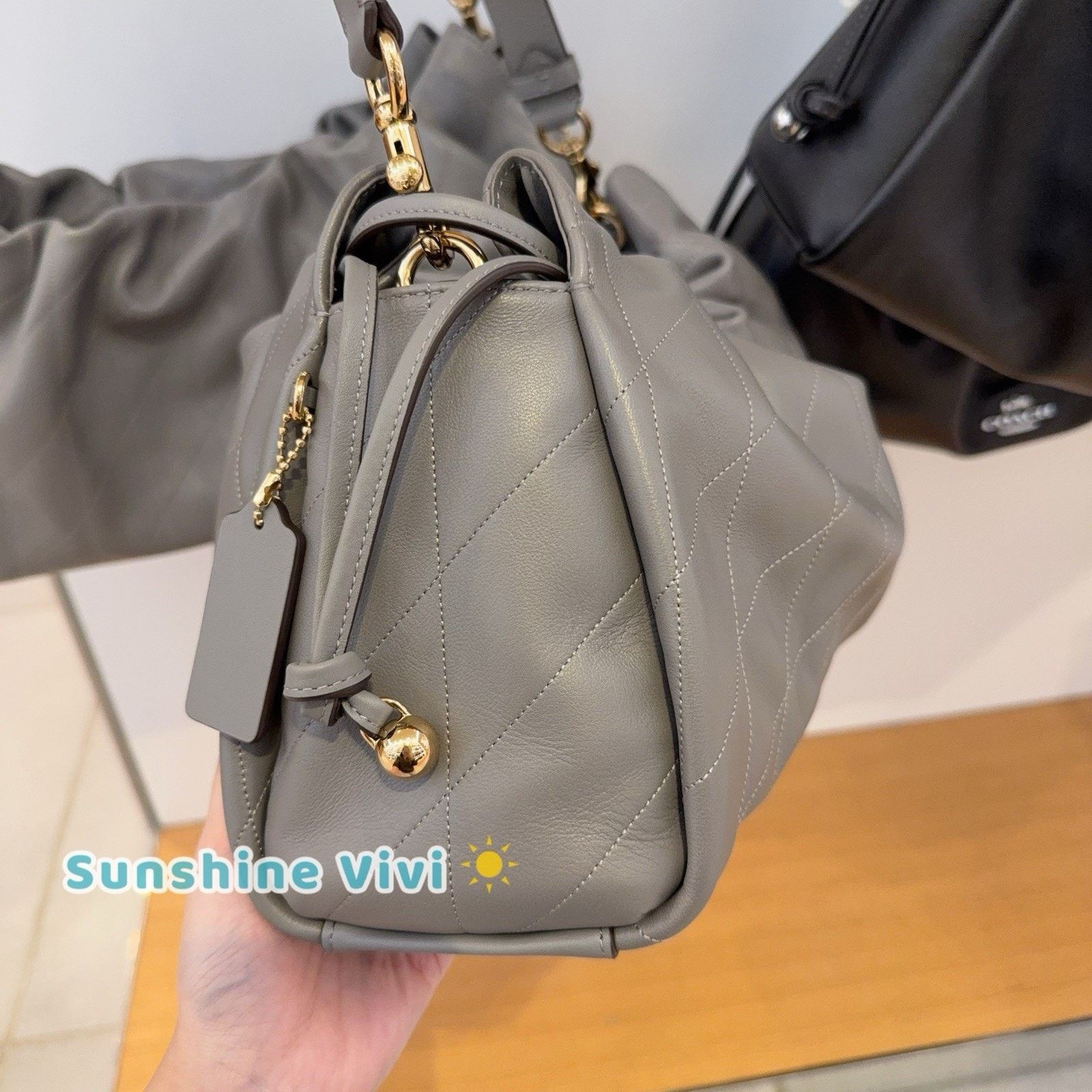 Coach NWT Coach Faye Large Shoulder Bag Quilting Gold/Slate CCZ58 Size ONE SIZE - 8 Thumbnail