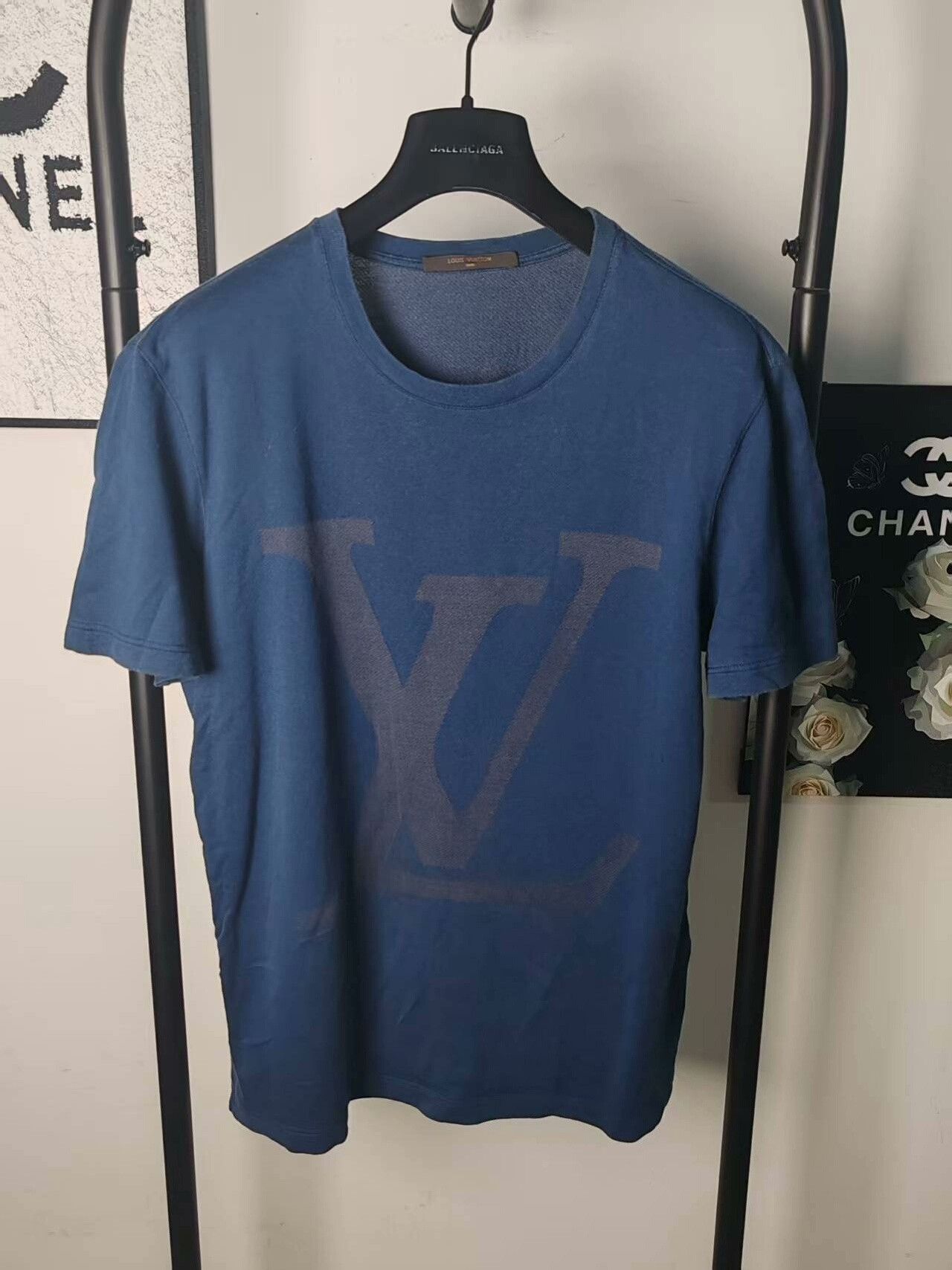 Authentic LV Logo Short Sleeve Shirt