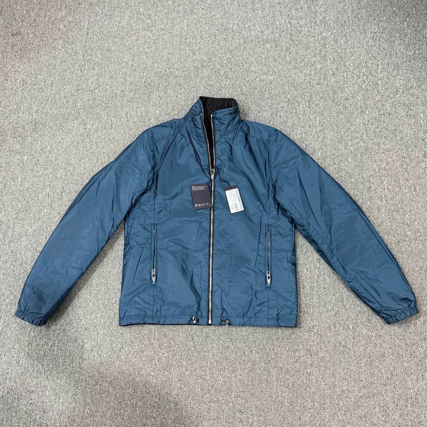 Prada Prada Front Tri Logo Double-Sided Nylon Cotton Jacket 48 Size US M / EU 48-50 / 2 - 3 Thumbnail