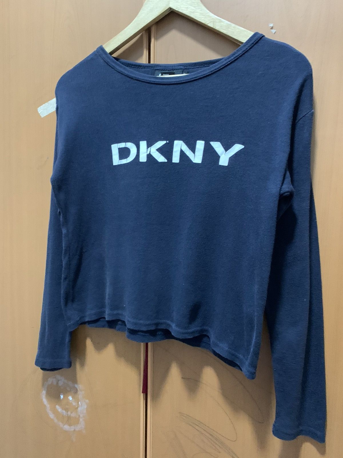 DKNY Y2k Dkny Long Sleeve Small Tee Size S / US 4 / IT 40 - 2 Thumbnail