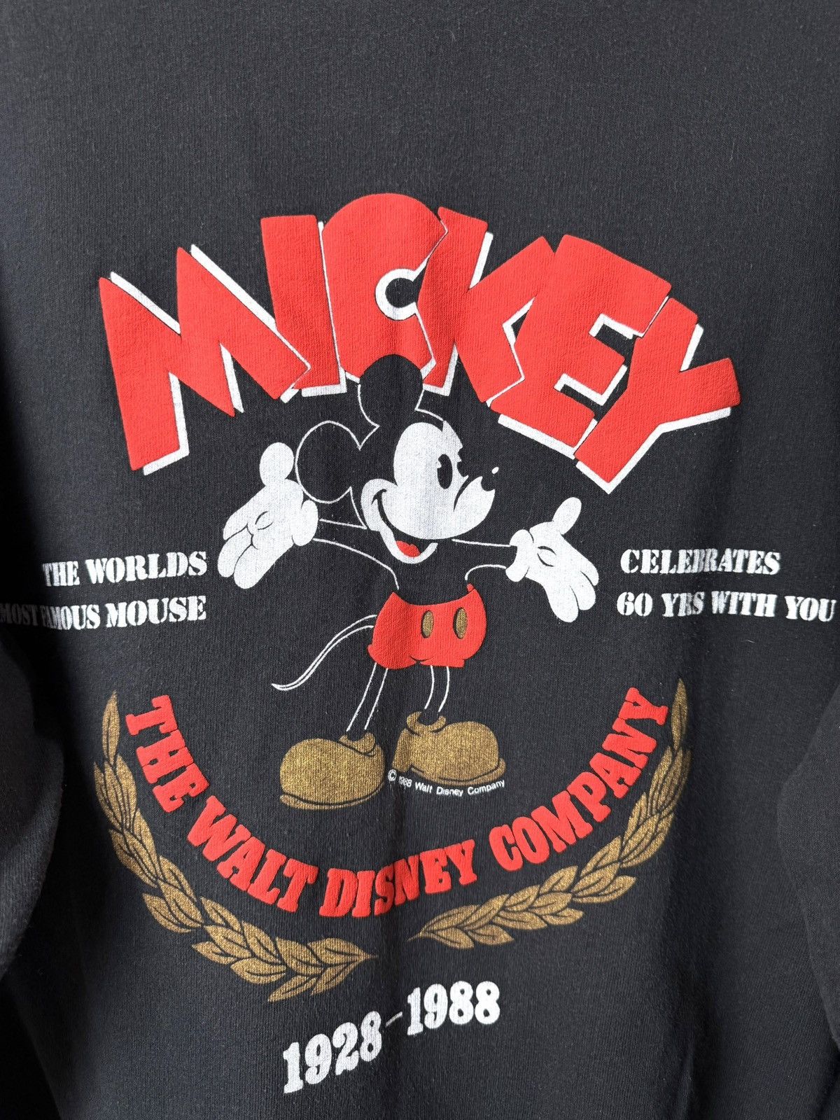 Mickey Mouse Rare! Vintage 1988 Disney Mickey Mouse Sweatshirt Size US M / EU 48-50 / 2 - 3 Thumbnail
