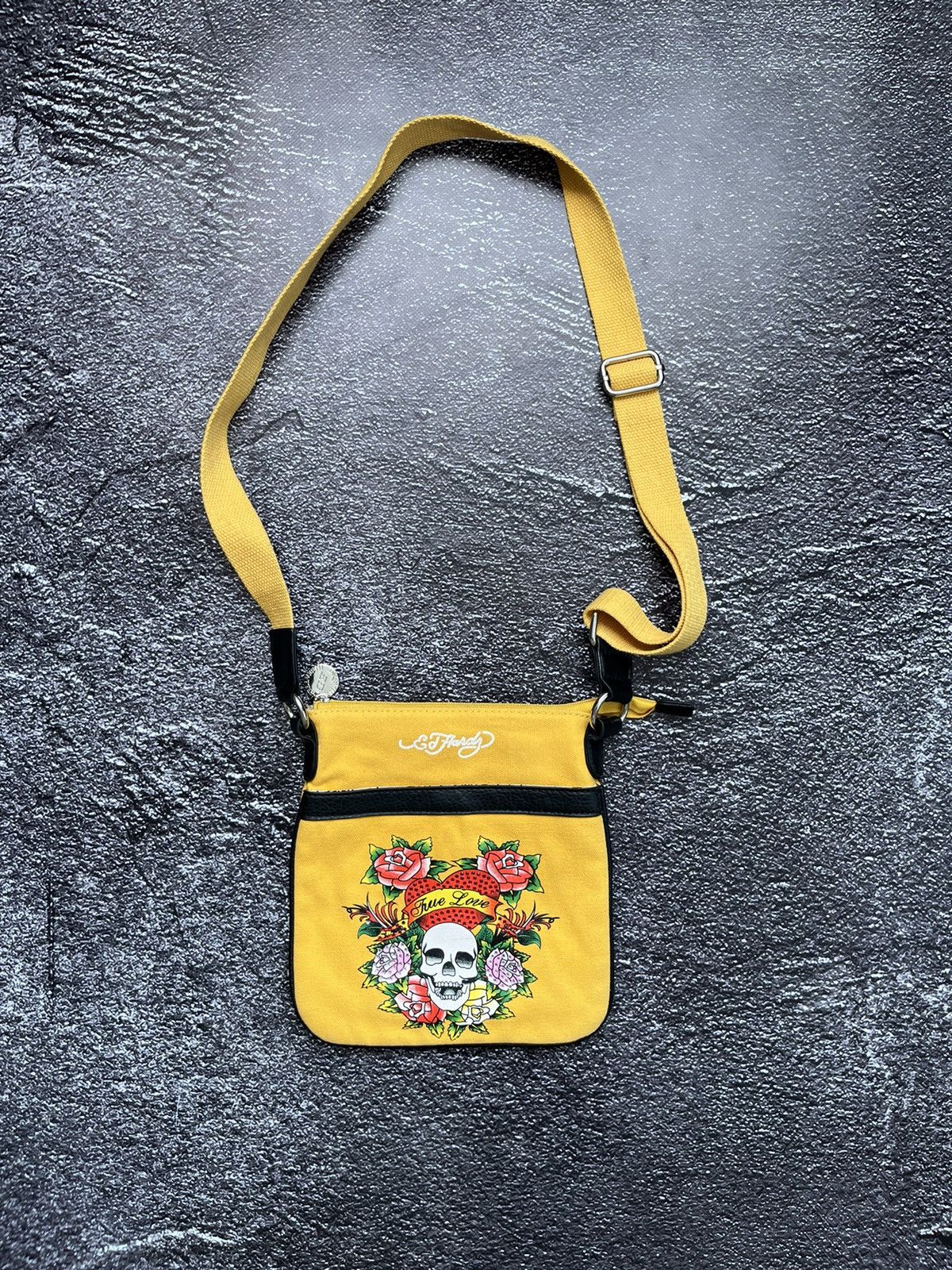 Y2K Vintage Ed Hardy Skull Roses messenger shoulder bag
