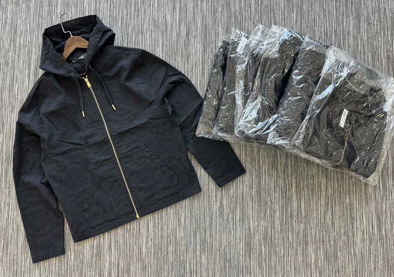 Versace Versace Black zippered jacket Size US XL / EU 56 / 4 - 3 Thumbnail