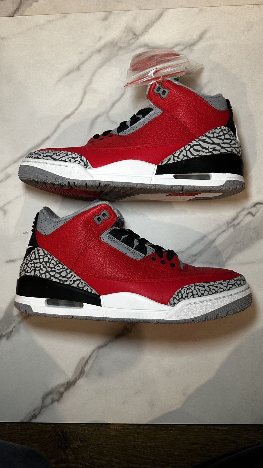 Jordan Brand × Nike Air Jordan 3 Retro Size US 9 / EU 42 - 9 Thumbnail