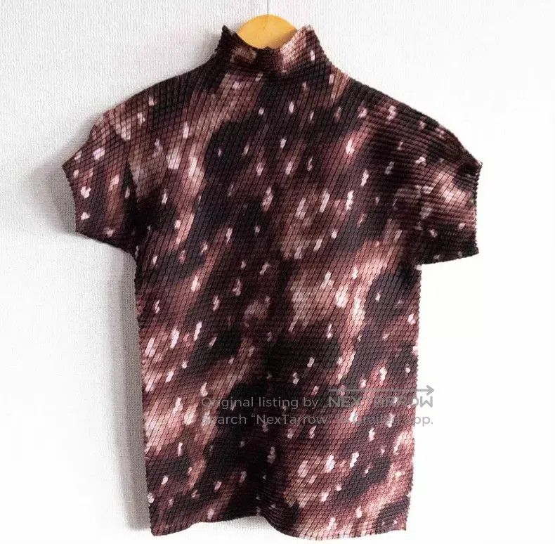 Issey Miyake Issey Miyake Deer Pattern Short Sleeve Turtleneck Top Size M / US 6-8 / IT 42-44 - 1 Thumbnail