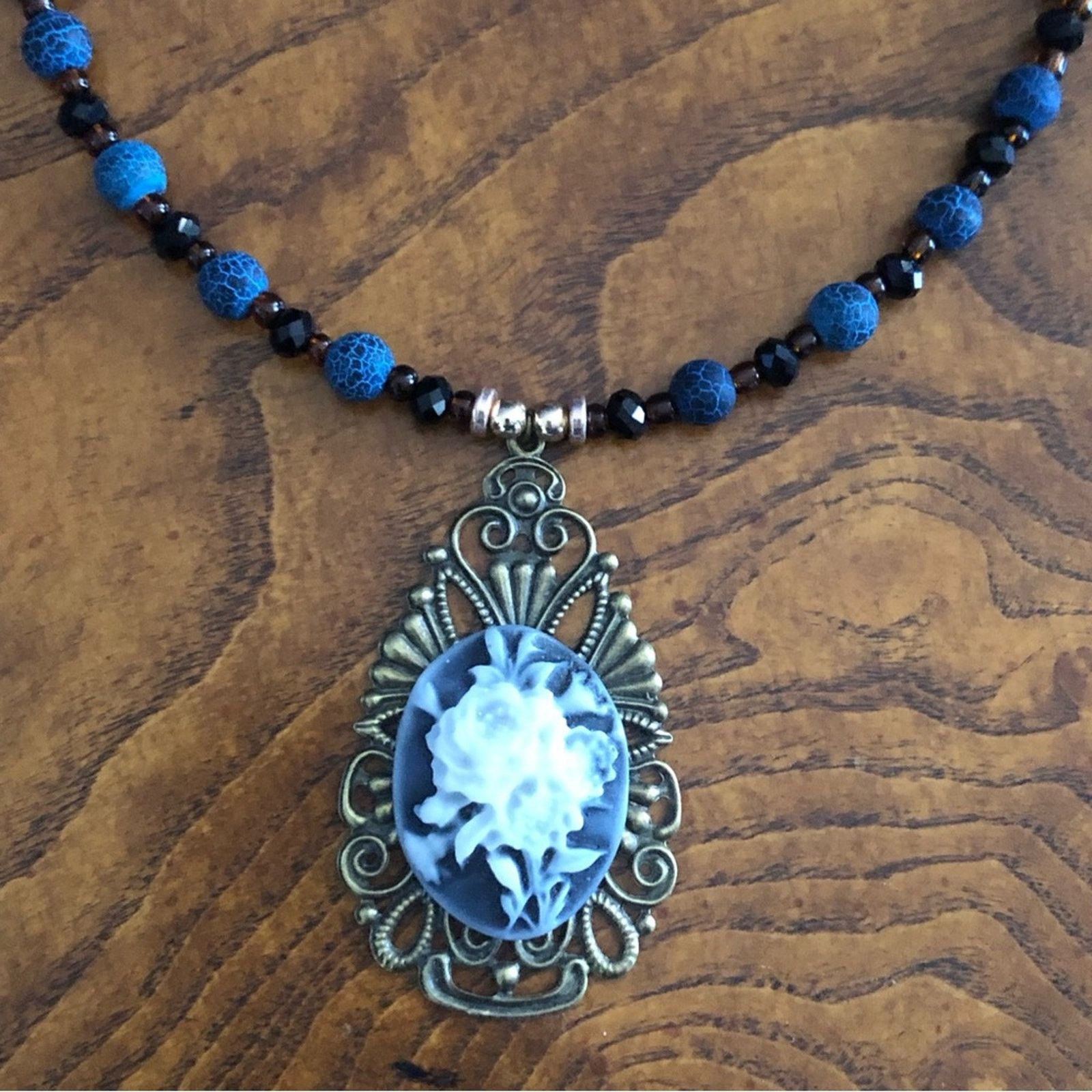 Handmade Handcrafted rose cameo filigree genuine dragon vein necklac Size ONE SIZE - 8 Thumbnail