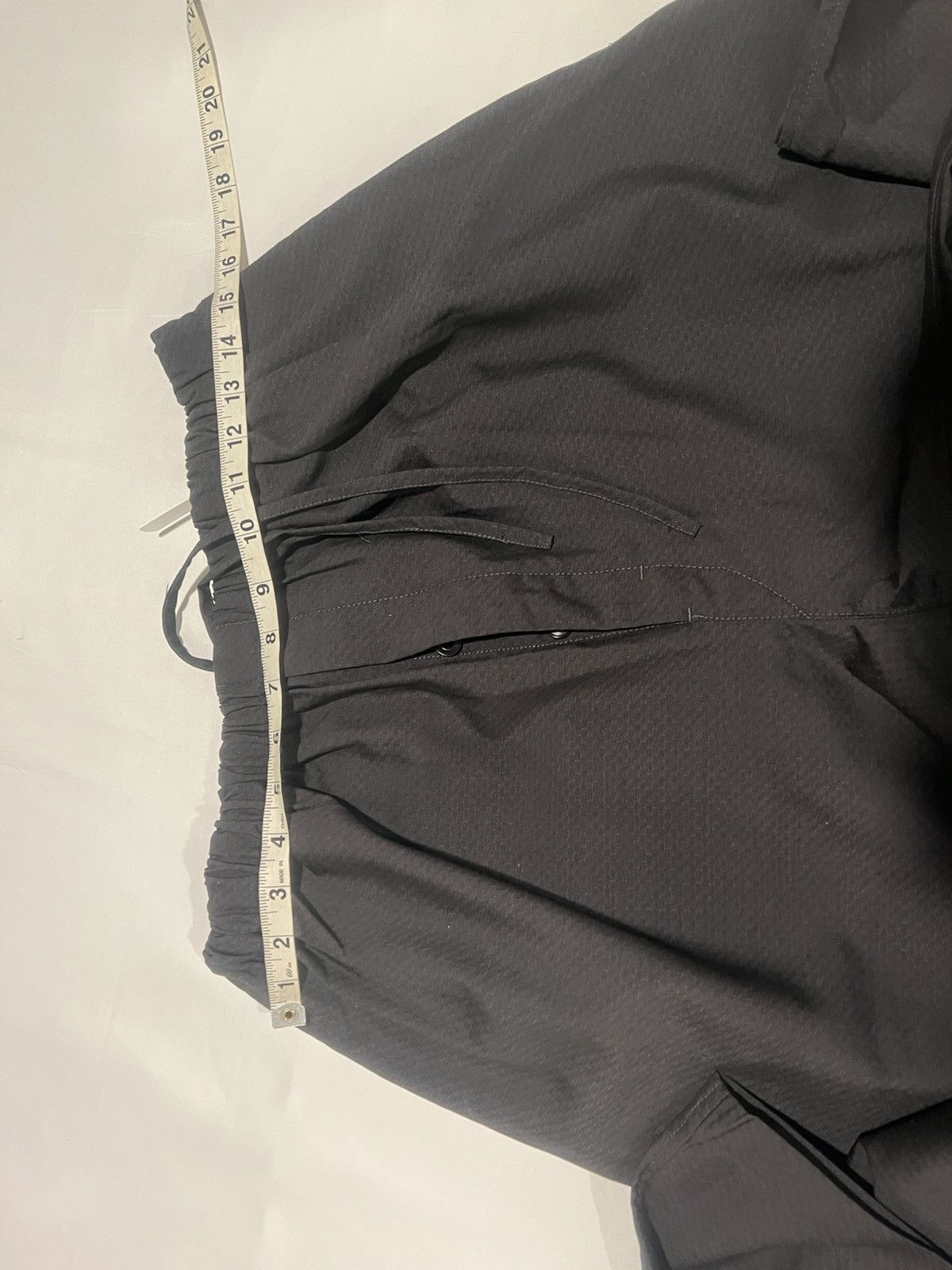 Lemaire Lemaire men’s elasticated waist wool pants. 50/34. $650 Size US 34 / EU 50 - 13 Thumbnail