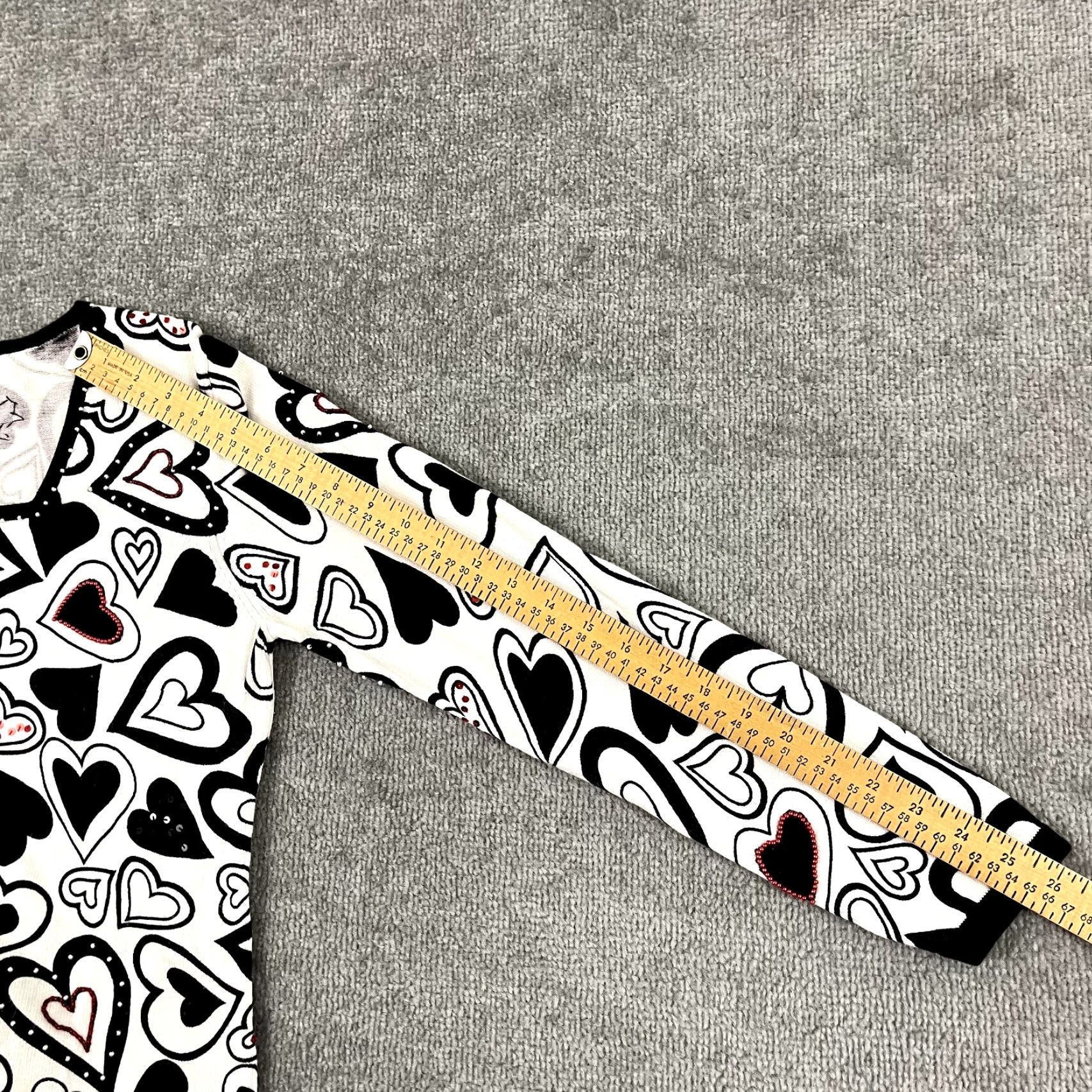 Vintage BEREK Sweater Womens Medium White Black Hearts Love Beaded Sequin Square Neck Size M / US 6-8 / IT 42-44 - 5 Thumbnail