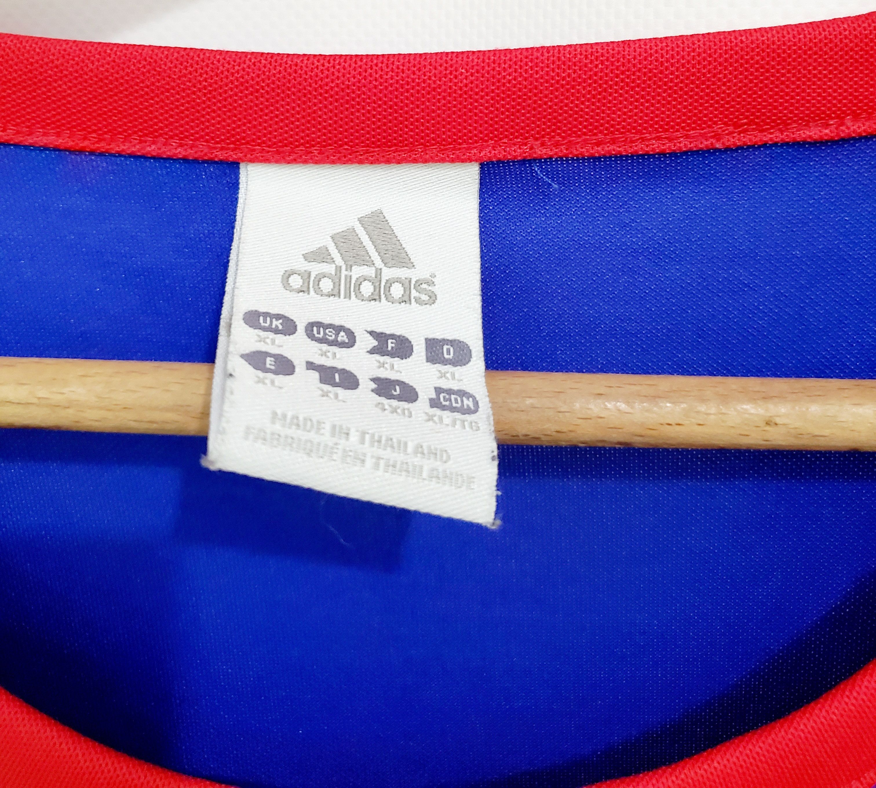 Adidas × Vintage Vintage France Home 2005 Soccer Jersey Rare Size XL Size US XL / EU 56 / 4 - 3 Thumbnail