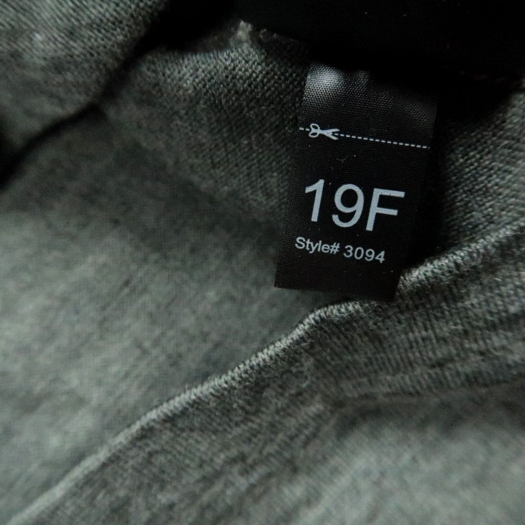Vintage Kuhl Sweater Mens Medium Gray Merino Wool Quarter Zip Outdoor Hiking Skar Size US M / EU 48-50 / 2 - 6 Thumbnail