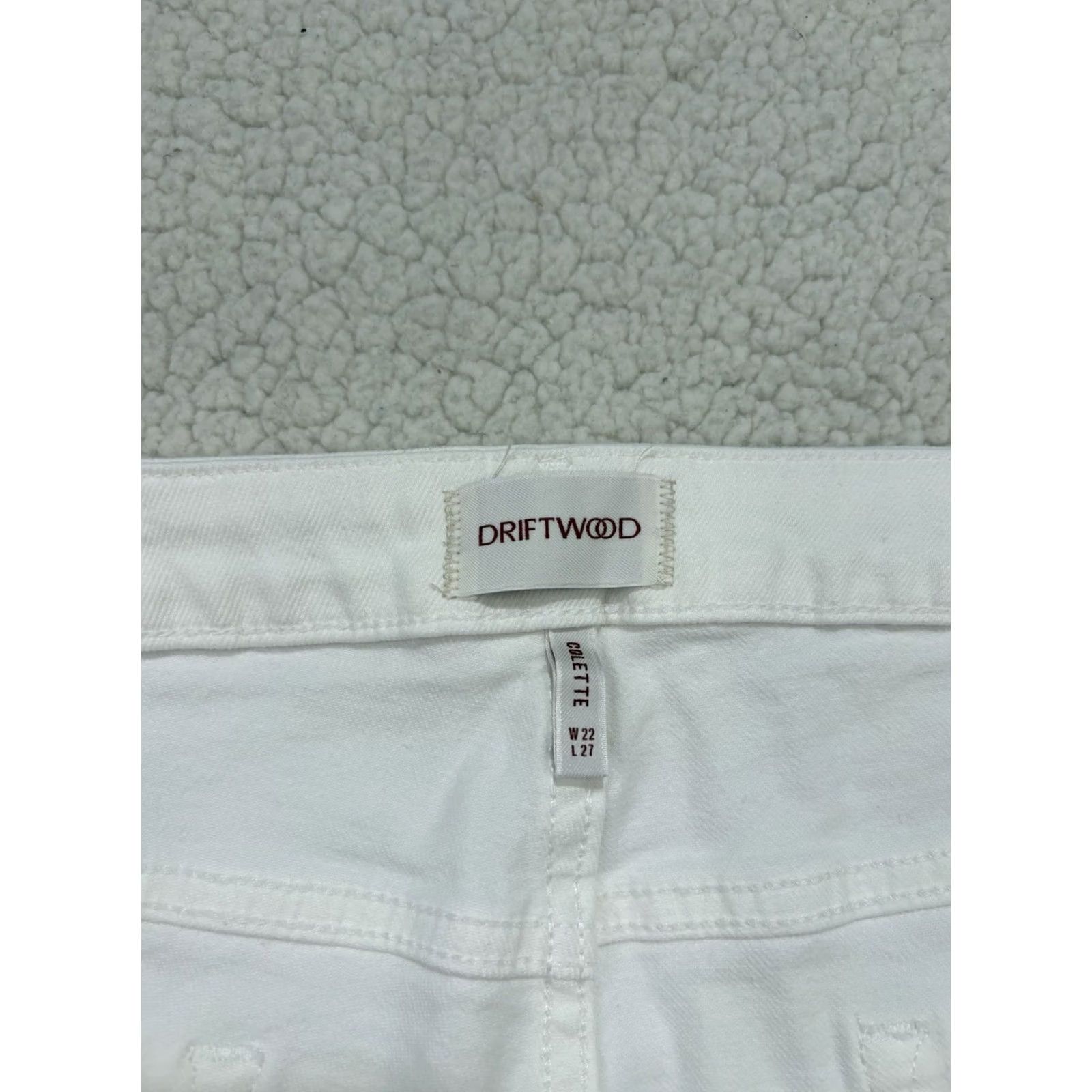 Vintage Driftwood Colette White Floral Embroidered Cropped Straight Jeans Plus Size 22 W Size 40" / US 18 - 4 Thumbnail