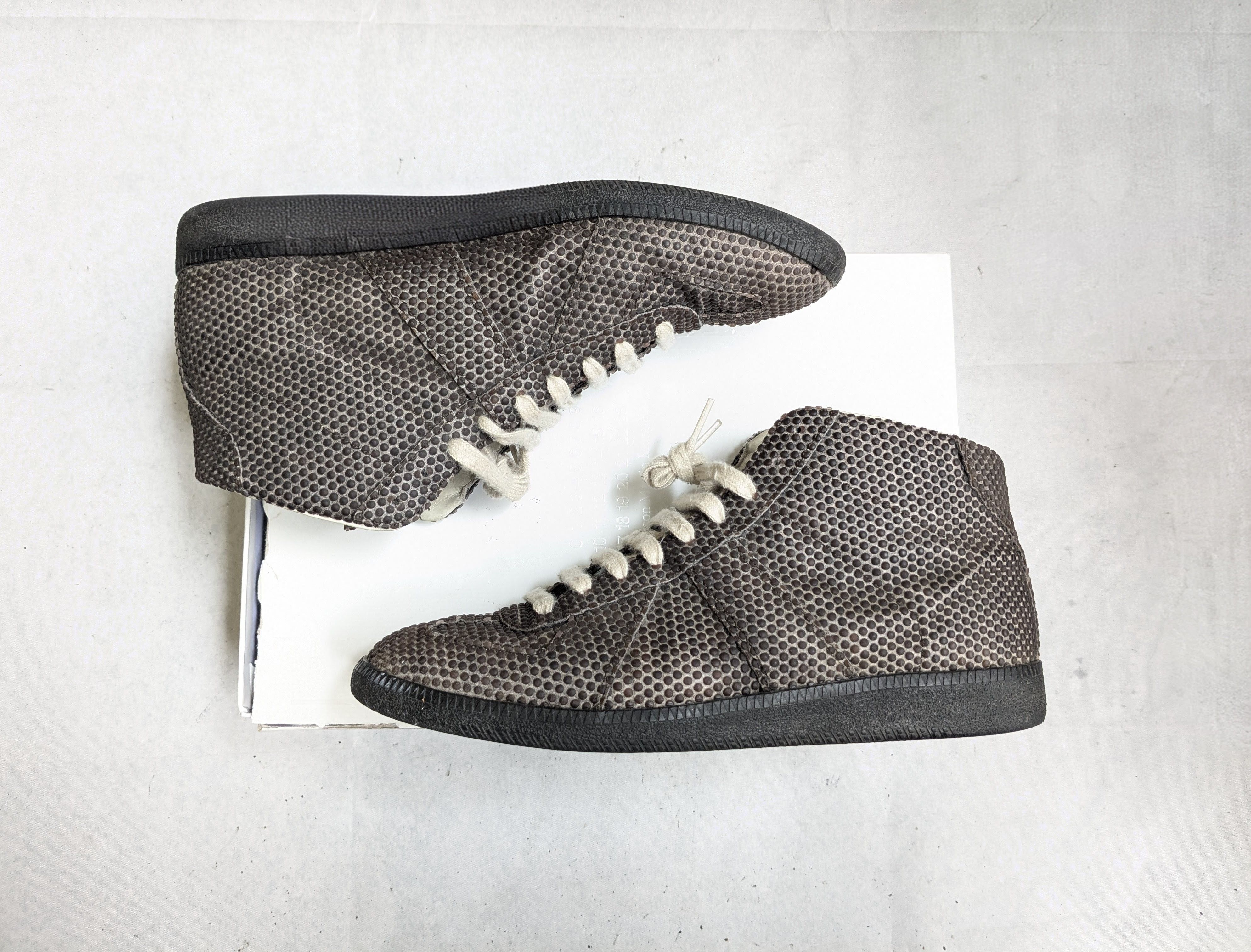Maison Margiela Maison Margiela GAT Replica Rubber 11 44 High Black Brown Size US 11 / EU 44 - 1 Thumbnail