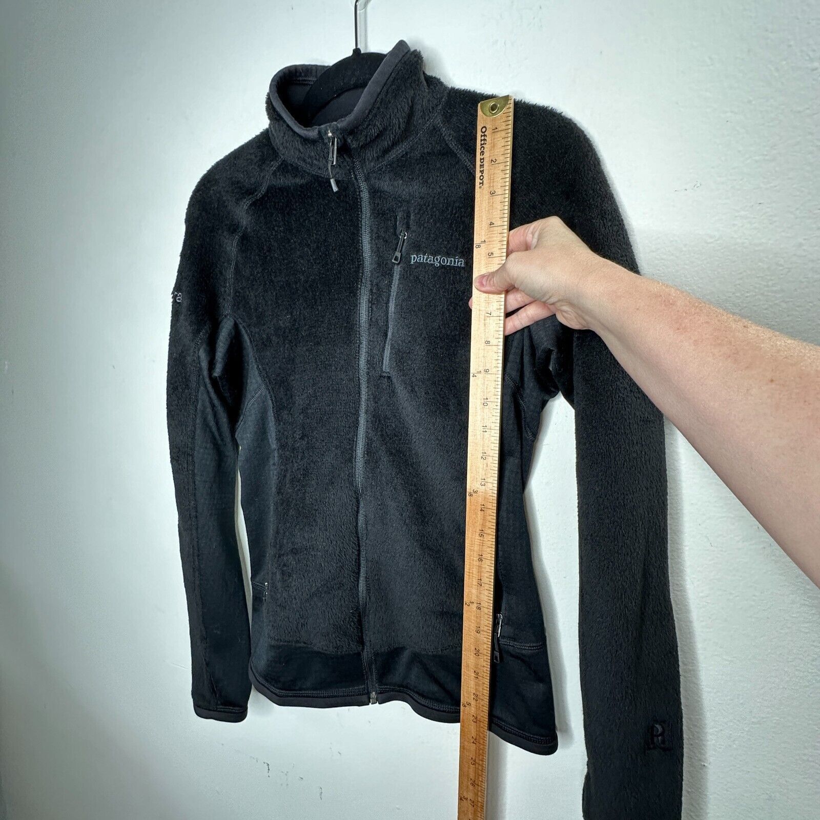 Patagonia Patagonia Black Fuzzy Long Sleeve Front Zip Fitted Jacket S Size S / US 4 / IT 40 - 11 Thumbnail